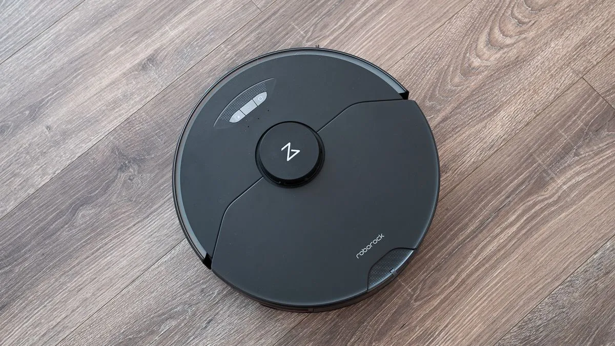 Góc nhìn từ trên xuống của robot hút bụi Roborock S7 MaxV Ultra.