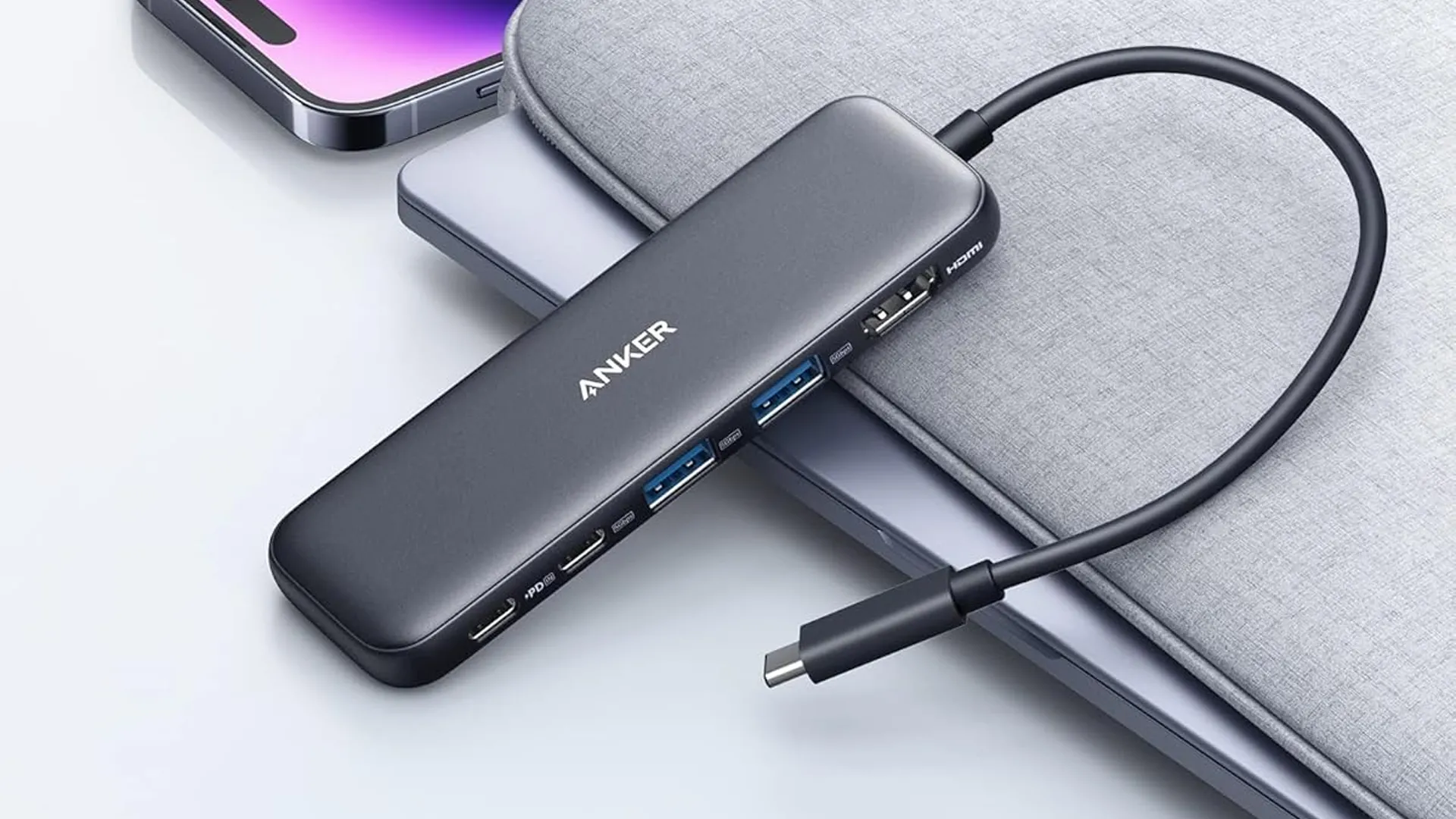 Hình ảnh marketing minh họa hub USB-C Anker 5-in-1.