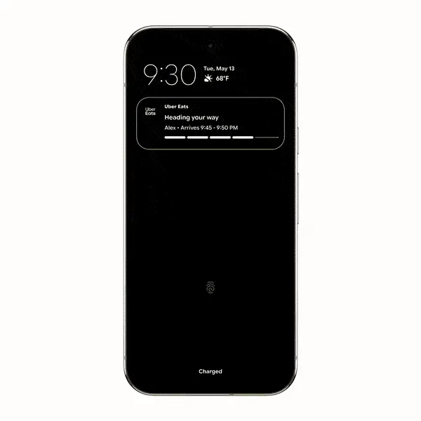 Hoạt ảnh minh họa tính năng thông báo cập nhật trực tiếp (Live Updates) trong Android 16, hiển thị tiến trình của các tác vụ đang chạy.