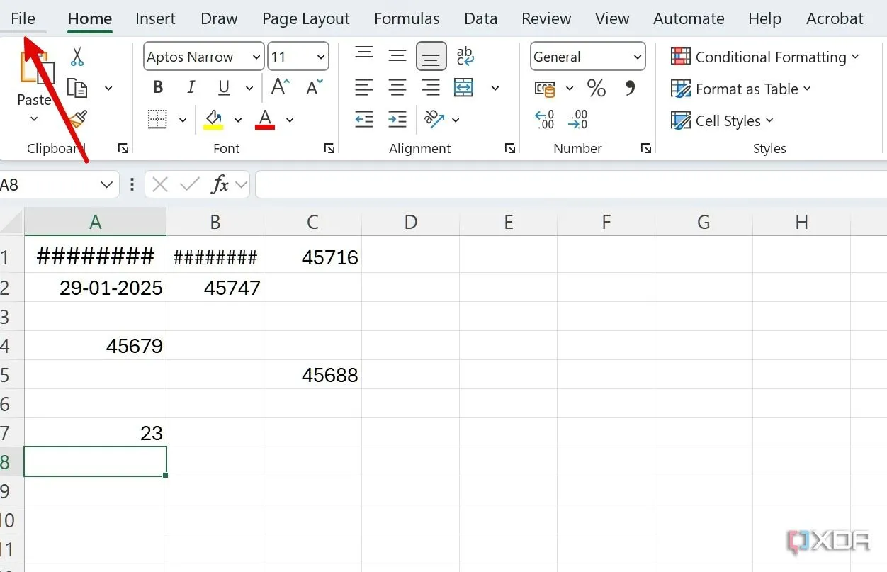 Chọn Options từ menu File trong Excel để cấu hình các tùy chọn nâng cao