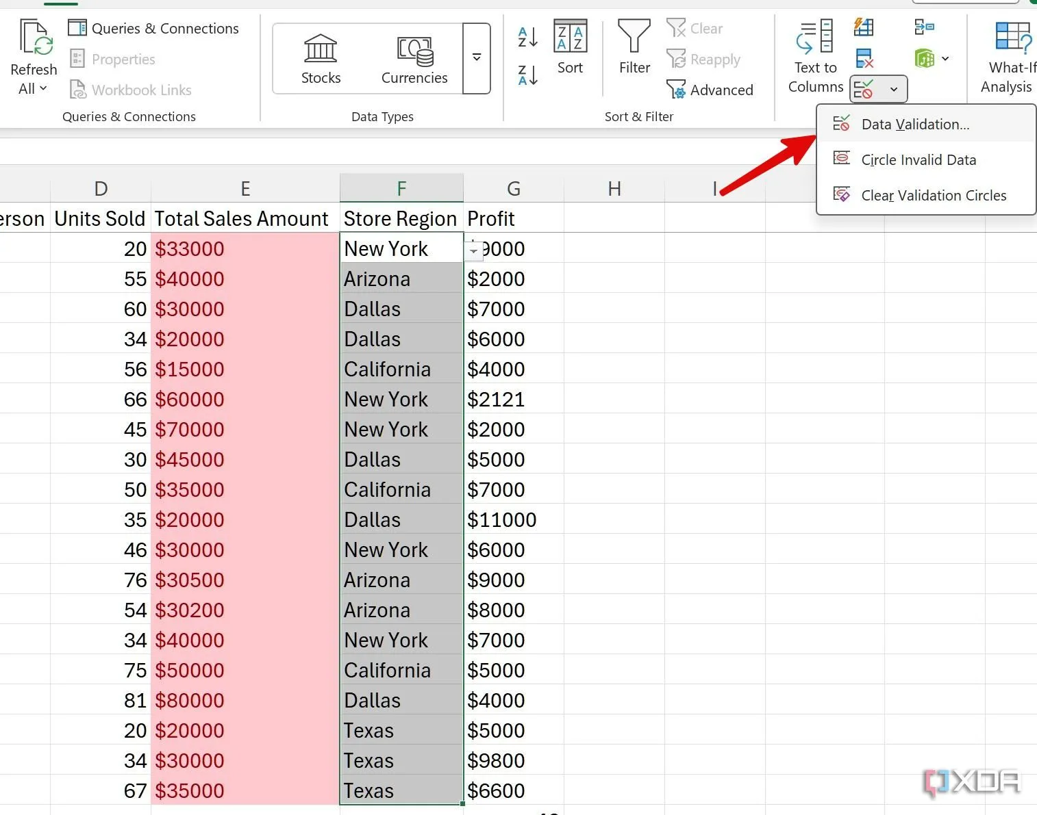 Giao diện Data Validation trong Excel, nơi bạn có thể thiết lập quy tắc xác thực dữ liệu cho ô hoặc cột
