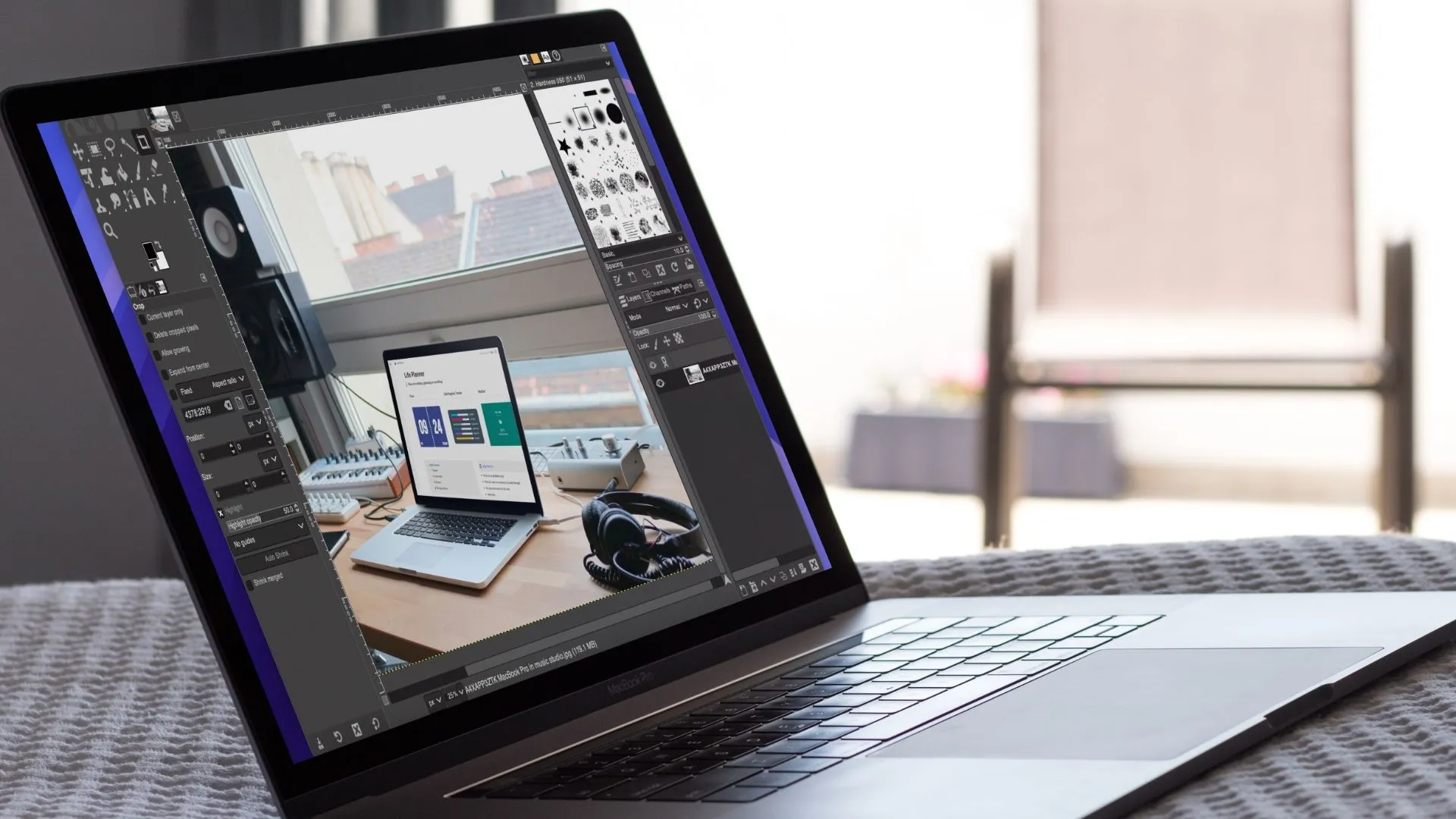 Giao diện GIMP minh họa các lý do là lựa chọn thay thế Photoshop miễn phí tốt nhất