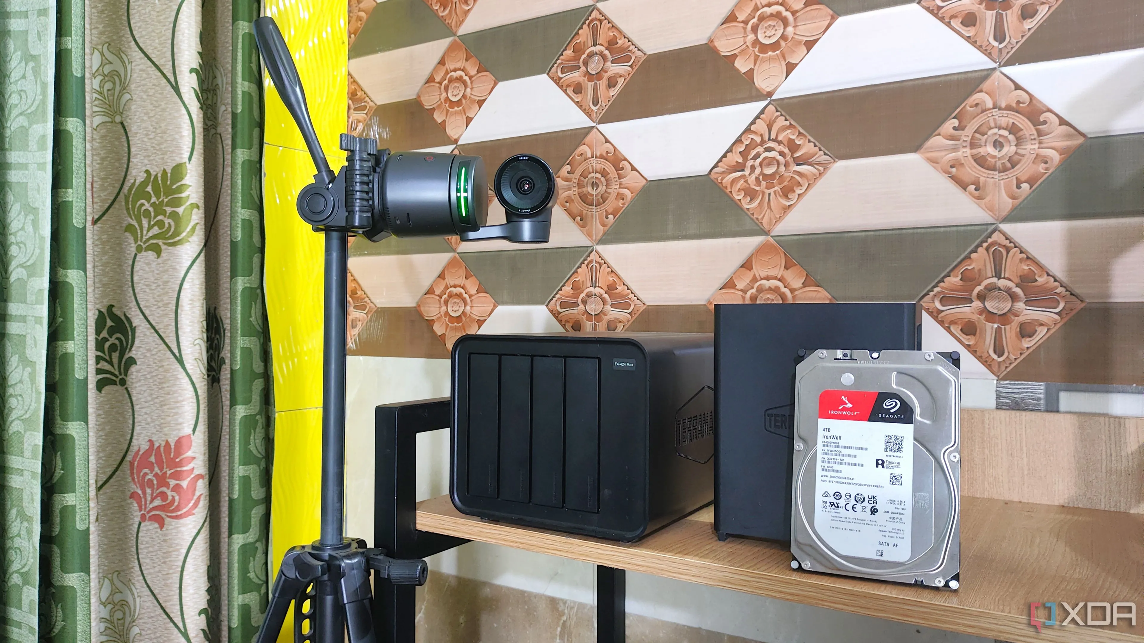 Hệ thống giám sát với camera Obsbot và thiết bị NAS TerraMaster cho lưu trữ Frigate