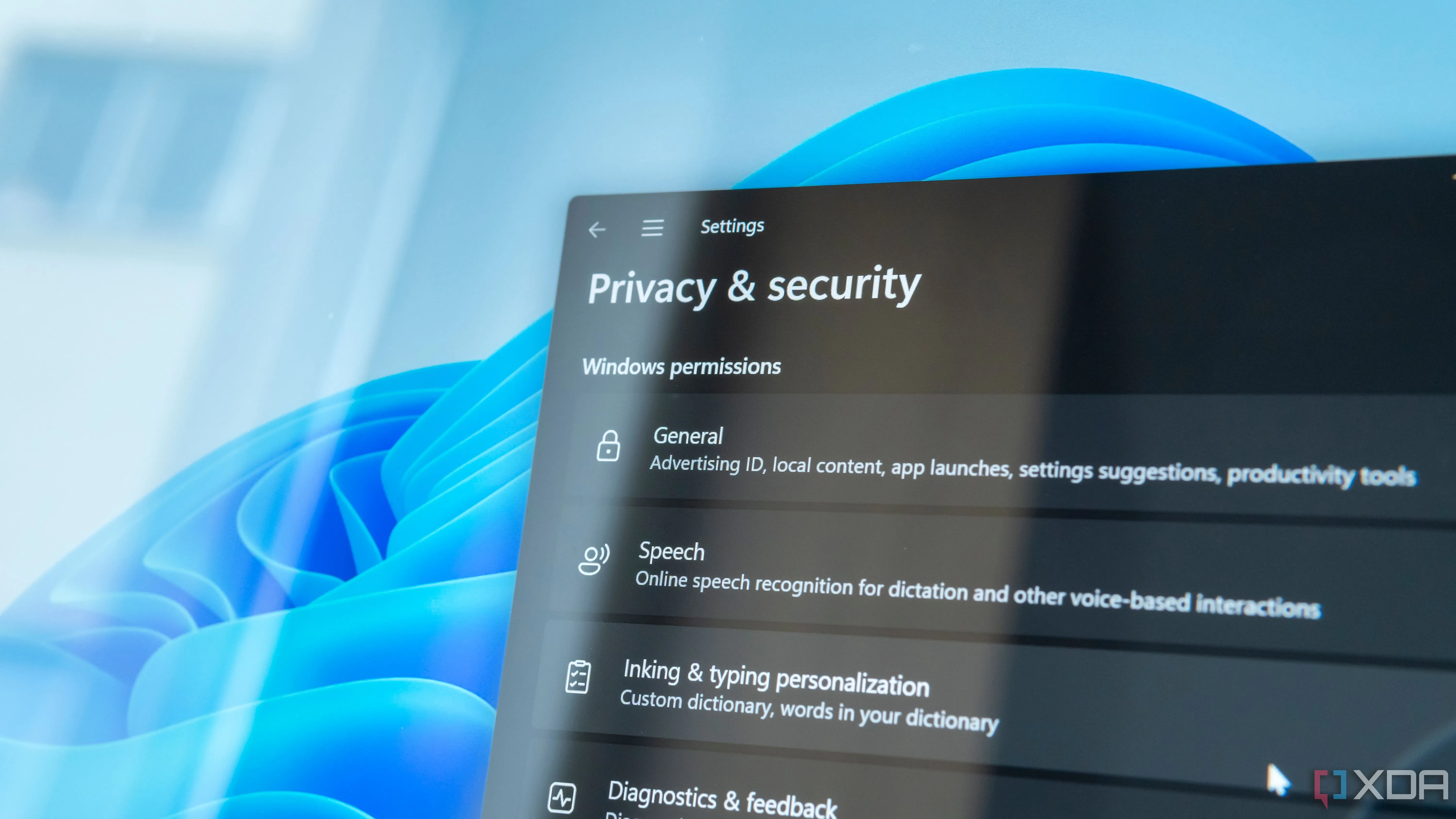 Màn hình cài đặt quyền riêng tư và bảo mật trong Windows 11, minh họa việc Microsoft thu thập dữ liệu chẩn đoán từ người dùng Insider