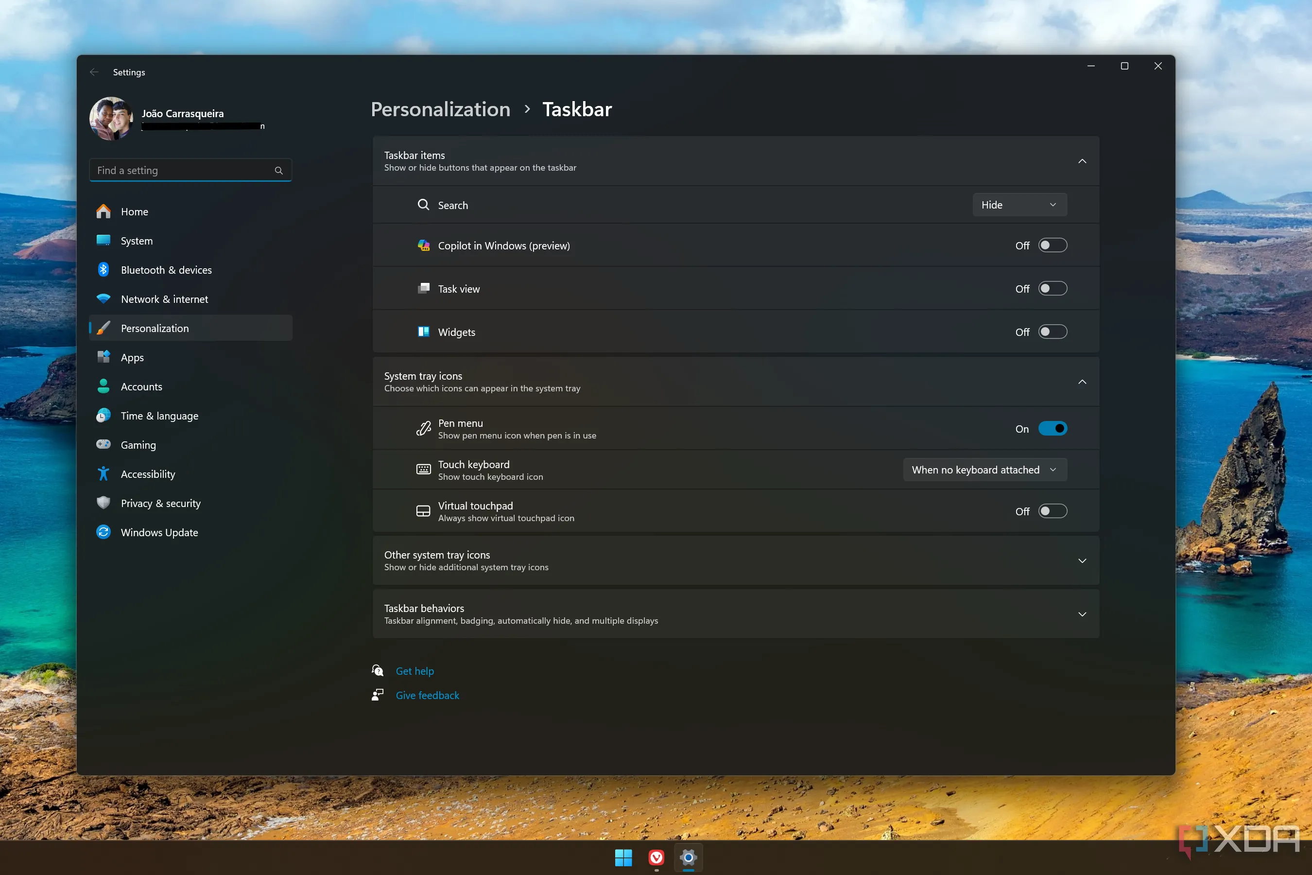 Tối Ưu Thanh Tác Vụ Windows 11: Xóa Nhãn ‘-File Explorer’ Gọn Gàng Với Windhawk Mod