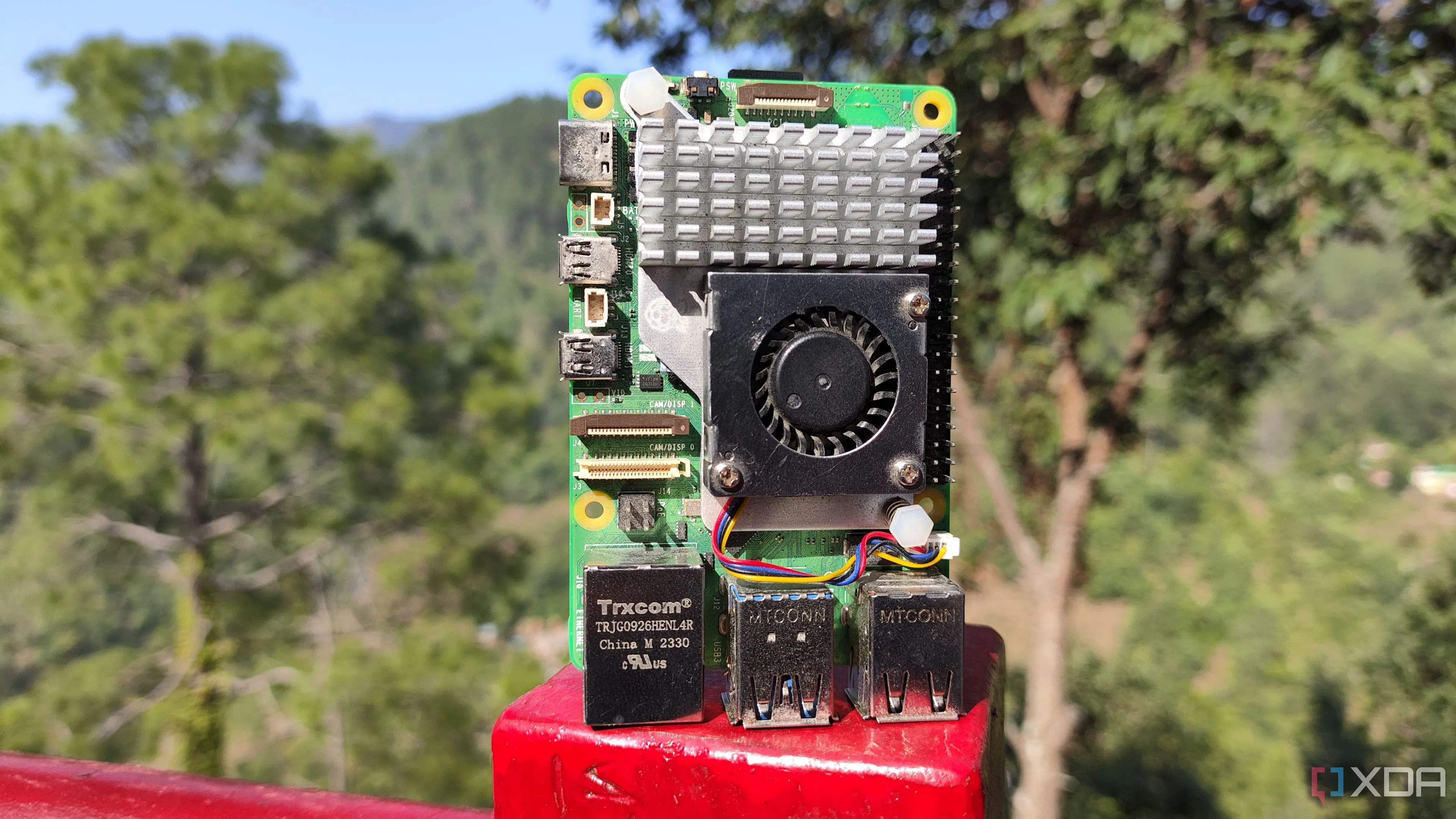 Thiết bị máy tính bảng đơn Raspberry Pi 5 mạnh mẽ