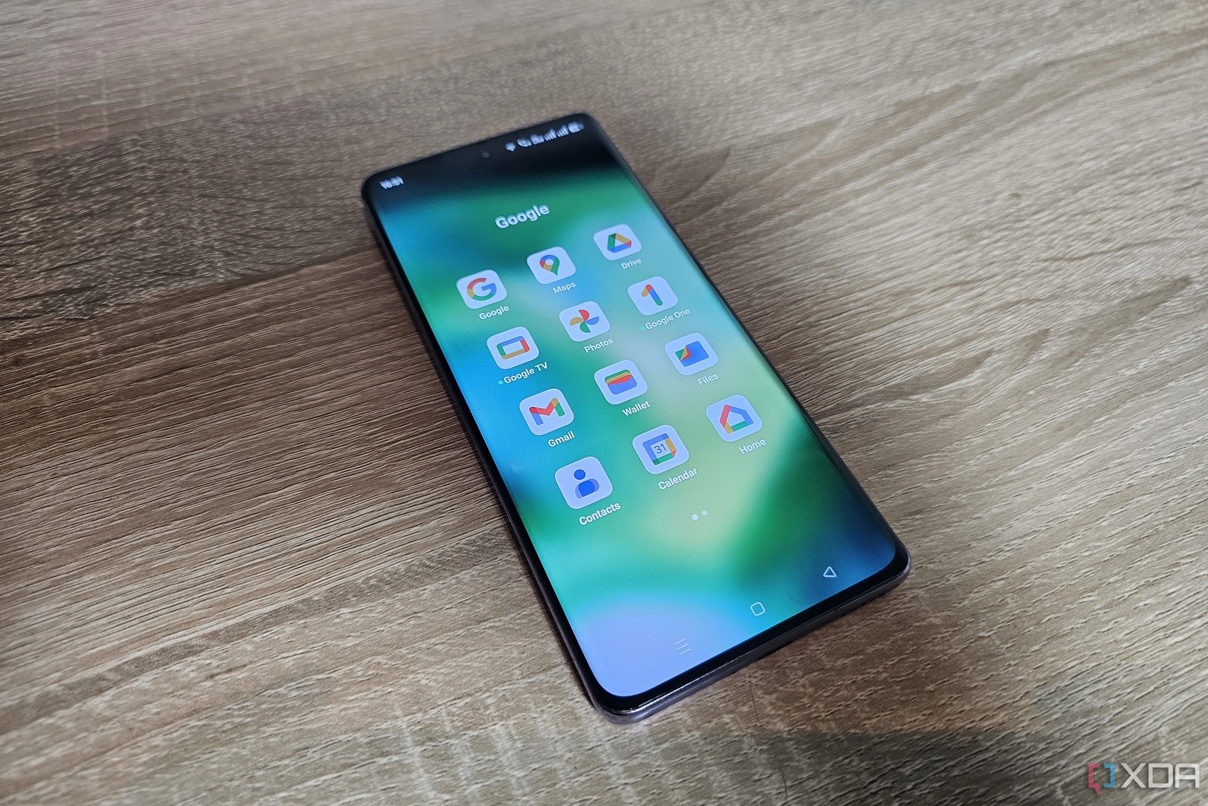 Thư mục chứa các ứng dụng Google trên điện thoại thông minh