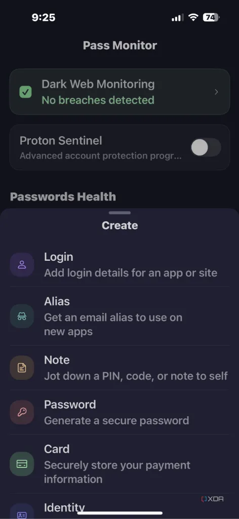 [Ảnh chụp màn hình] Giao diện tạo địa chỉ email ảo "Hide My Email" trong Proton Pass trên iPhone