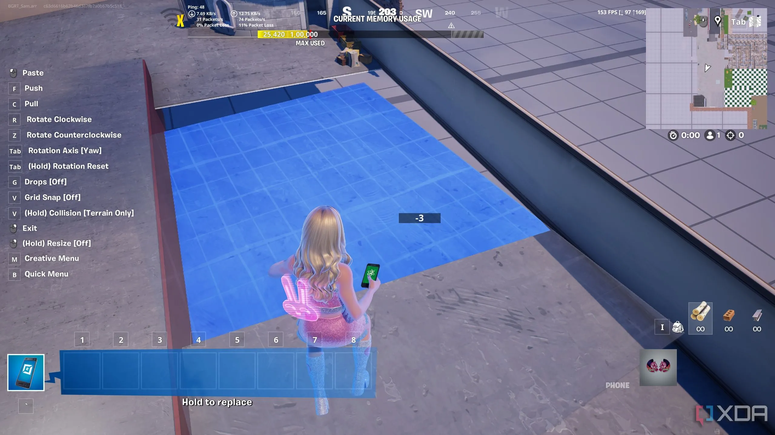 Bản đồ đang xây dở trong Fortnite Creative với các sàn nhà bị lệch.