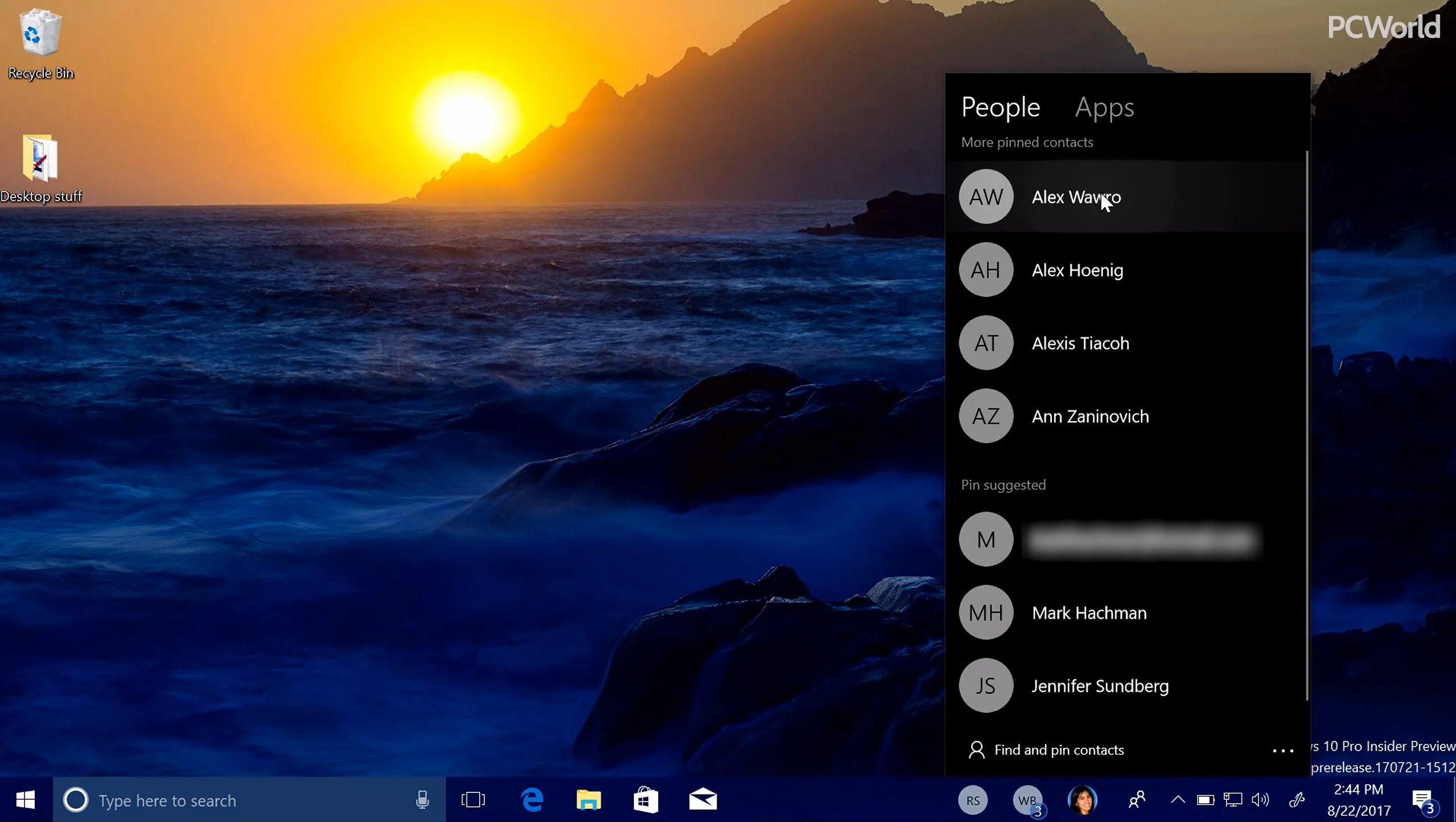 Bảng điều khiển My People trên thanh tác vụ Windows 10 hiển thị các liên hệ để nhắn tin nhanh