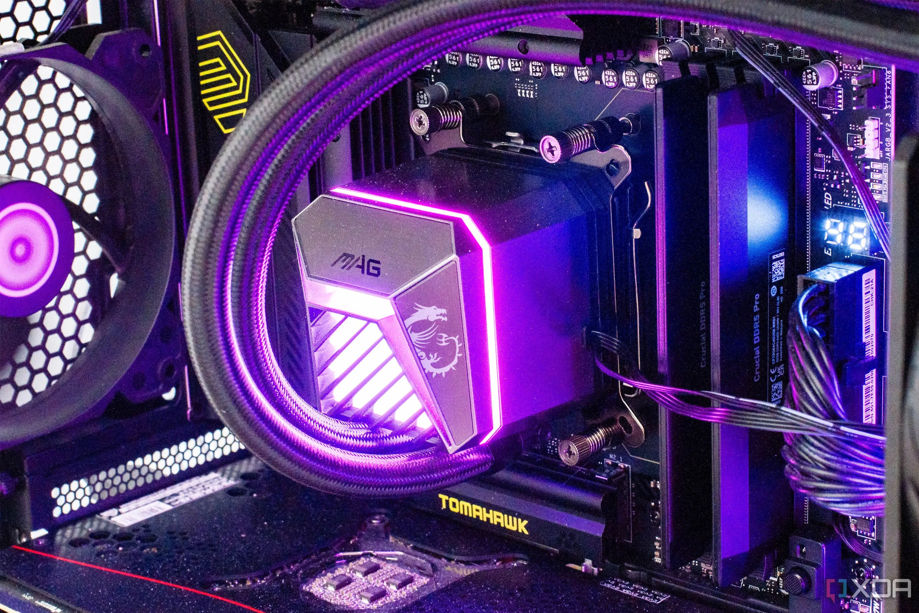 Bo mạch chủ MSI MAG X870E Tomahawk Wifi đã gắn tản nhiệt VRM