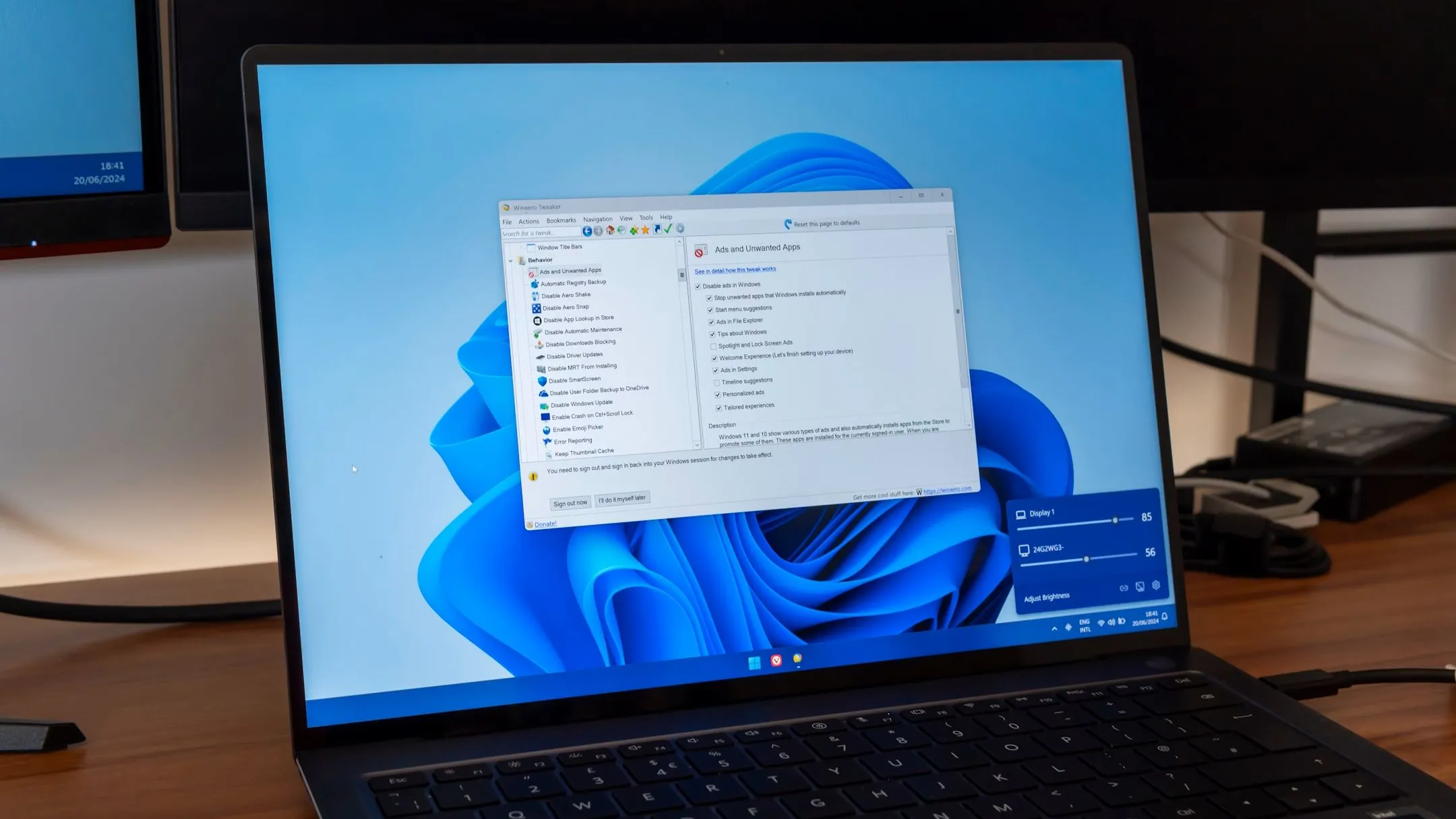 Các ứng dụng cần thiết trên Windows 11, với FancyZones giúp sắp xếp bố cục màn hình hiệu quả cho đa nhiệm.