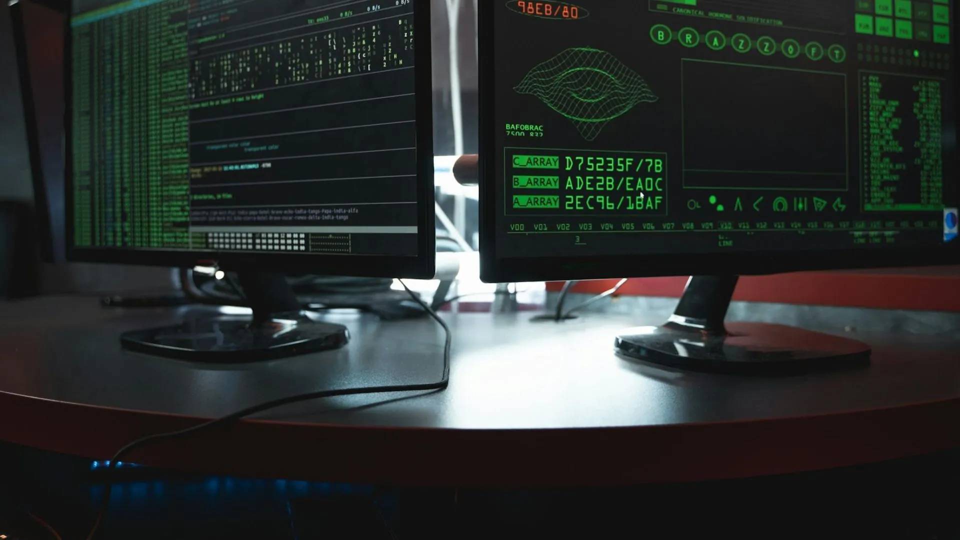 Cận cảnh giao diện lập trình với các dòng code, liên quan đến rootkit - loại mã độc tàng hình kiểm soát hệ điều hành và che giấu sự hiện diện.