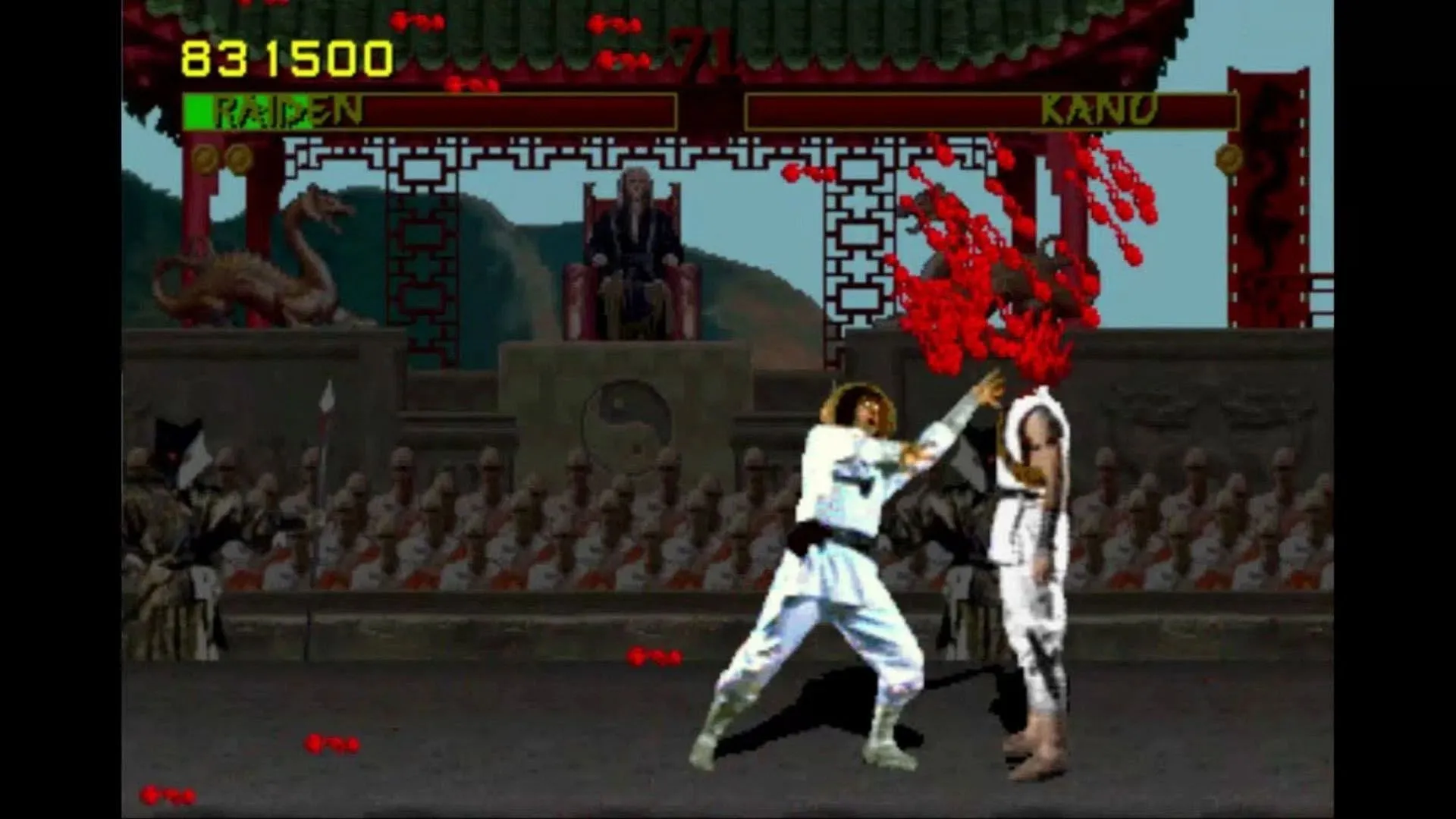 Cảnh Fatality nổi tiếng trong game Mortal Kombat, ví dụ điển hình về nội dung bạo lực gây tranh cãi trong game thập niên 90