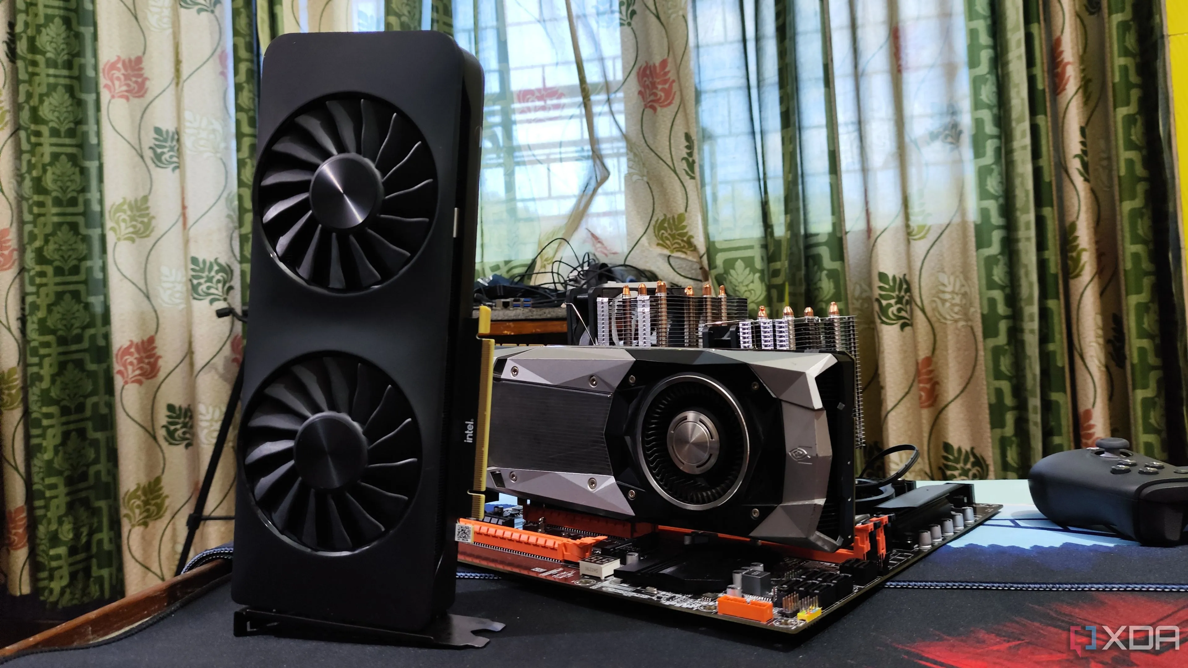 Card đồ họa Intel Arc A750 trên bo mạch chủ X99, minh họa lựa chọn GPU gaming tầm trung