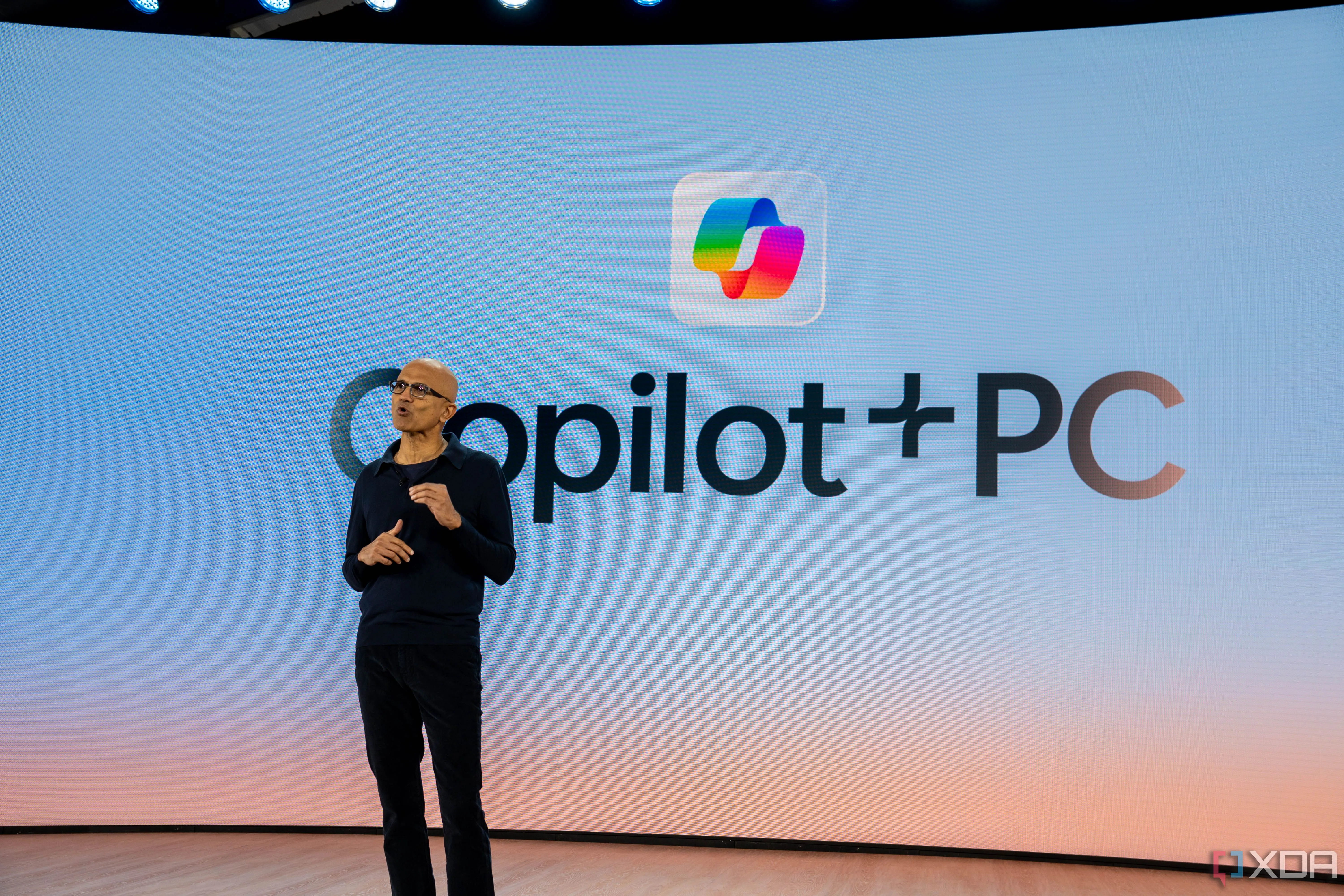 CEO Microsoft Satya Nadella giới thiệu về các tính năng Copilot+ AI mới