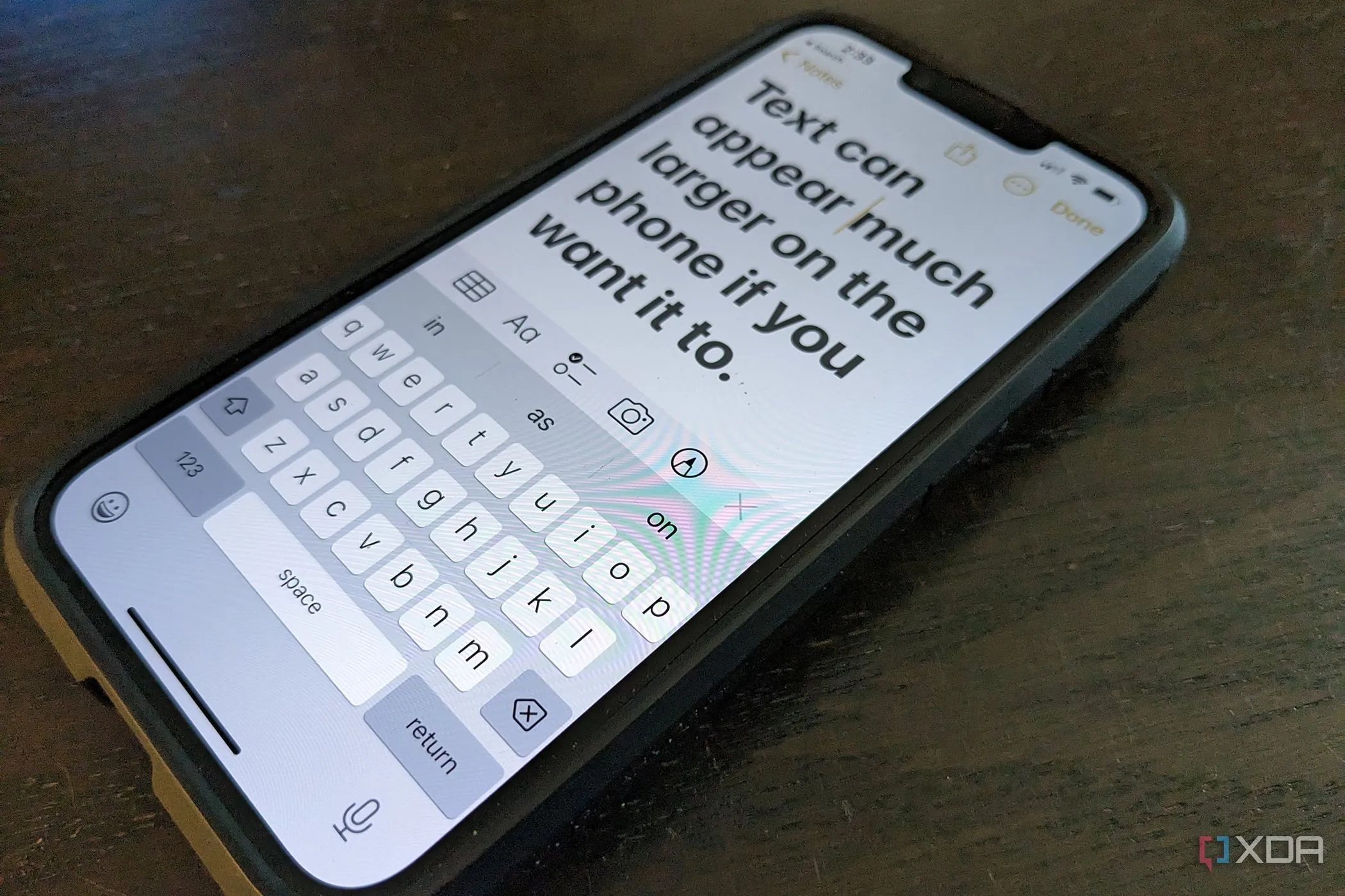 Điều chỉnh kích thước văn bản và hiển thị trên iPhone