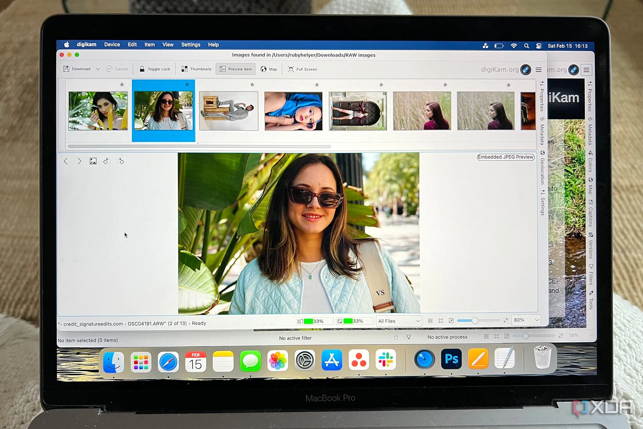 DigiKam hiển thị giao diện nhập và chỉnh sửa ảnh RAW