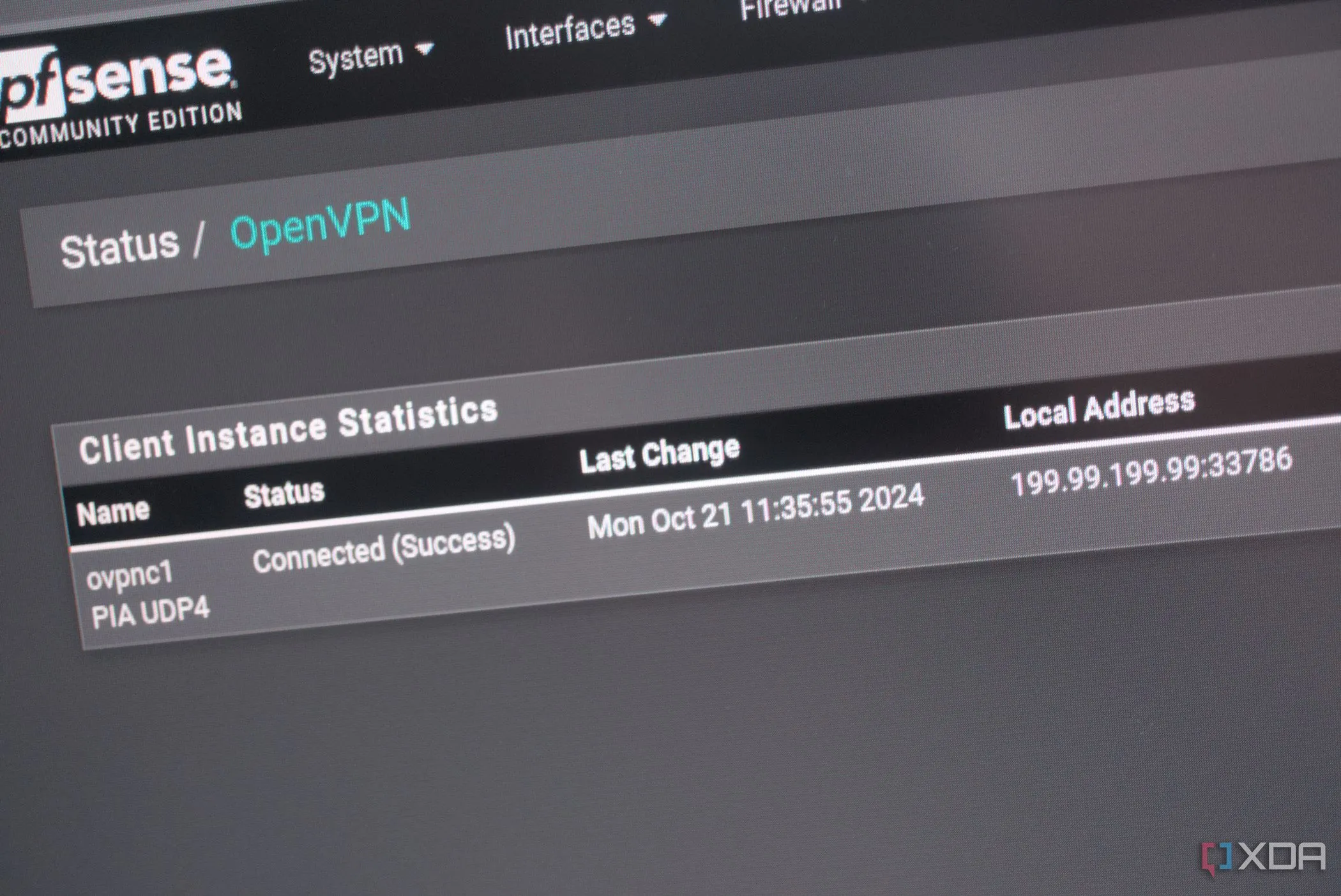Giao diện cấu hình VPN (ví dụ: OpenVPN) trên tường lửa mã nguồn mở, cho phép bảo vệ toàn bộ mạng LAN