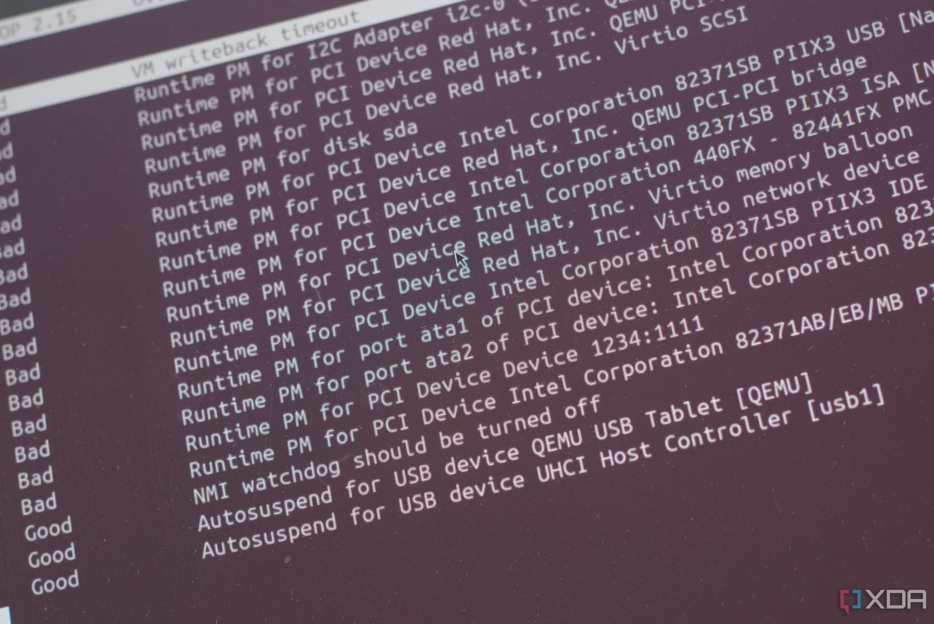 Giao diện công cụ PowerTOP trên Linux hiển thị các tùy chỉnh (Tunables) và khuyến nghị tối ưu hóa năng lượng hệ thống.