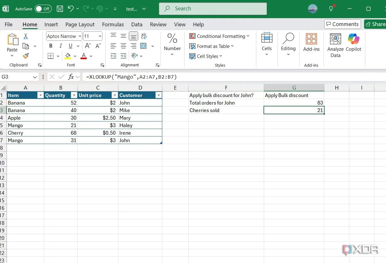 Giao diện Microsoft Excel hiển thị hàm XLOOKUP tìm kiếm số lượng quả cherry đã bán trong một tập dữ liệu.