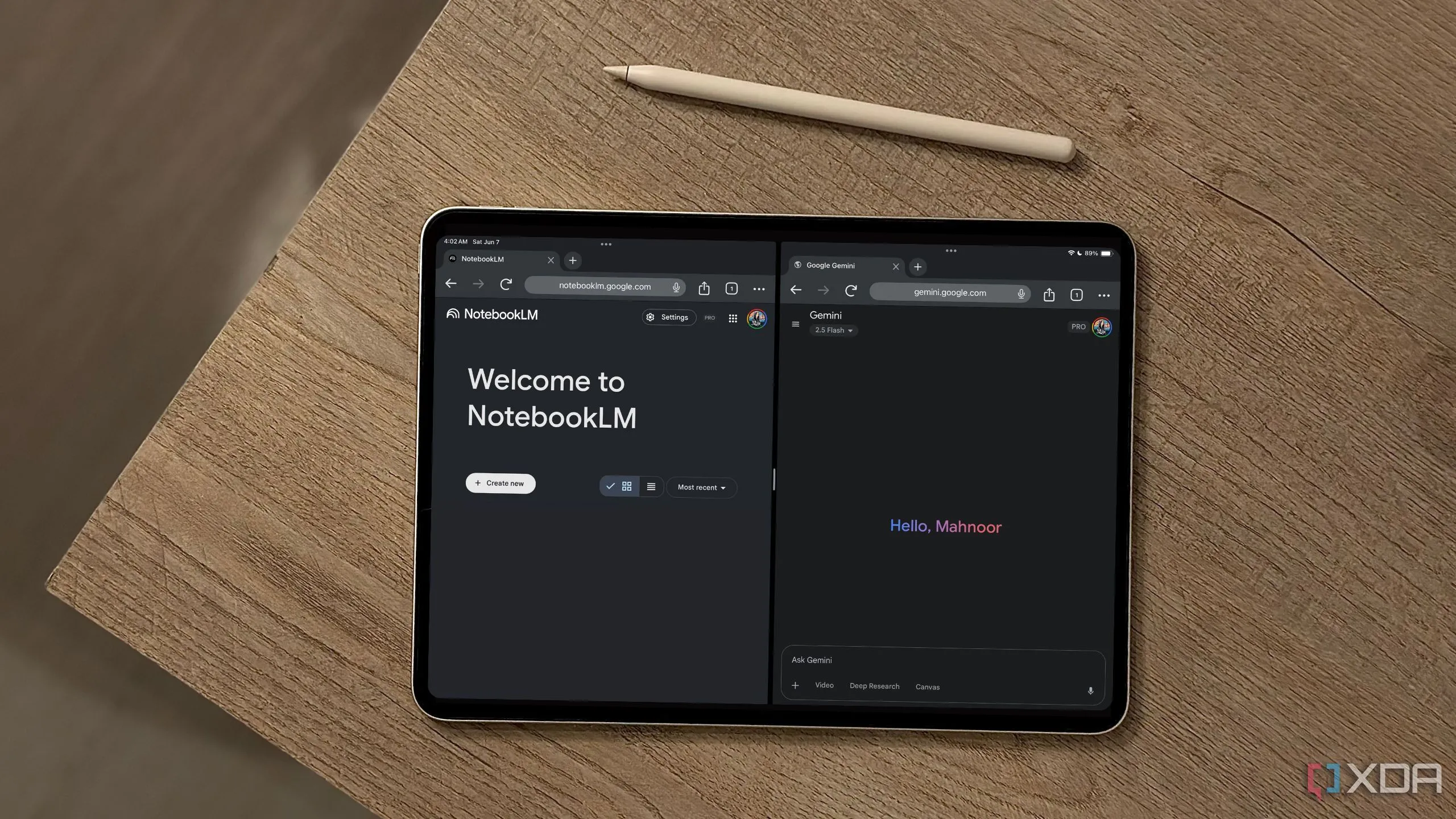 Giao diện NotebookLM và Gemini minh họa tính năng Audio Overviews