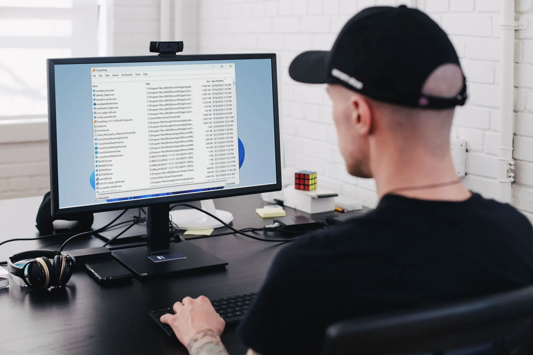 Giao diện phần mềm Everything đang hoạt động trên Windows, hiển thị kết quả tìm kiếm file nhanh chóng