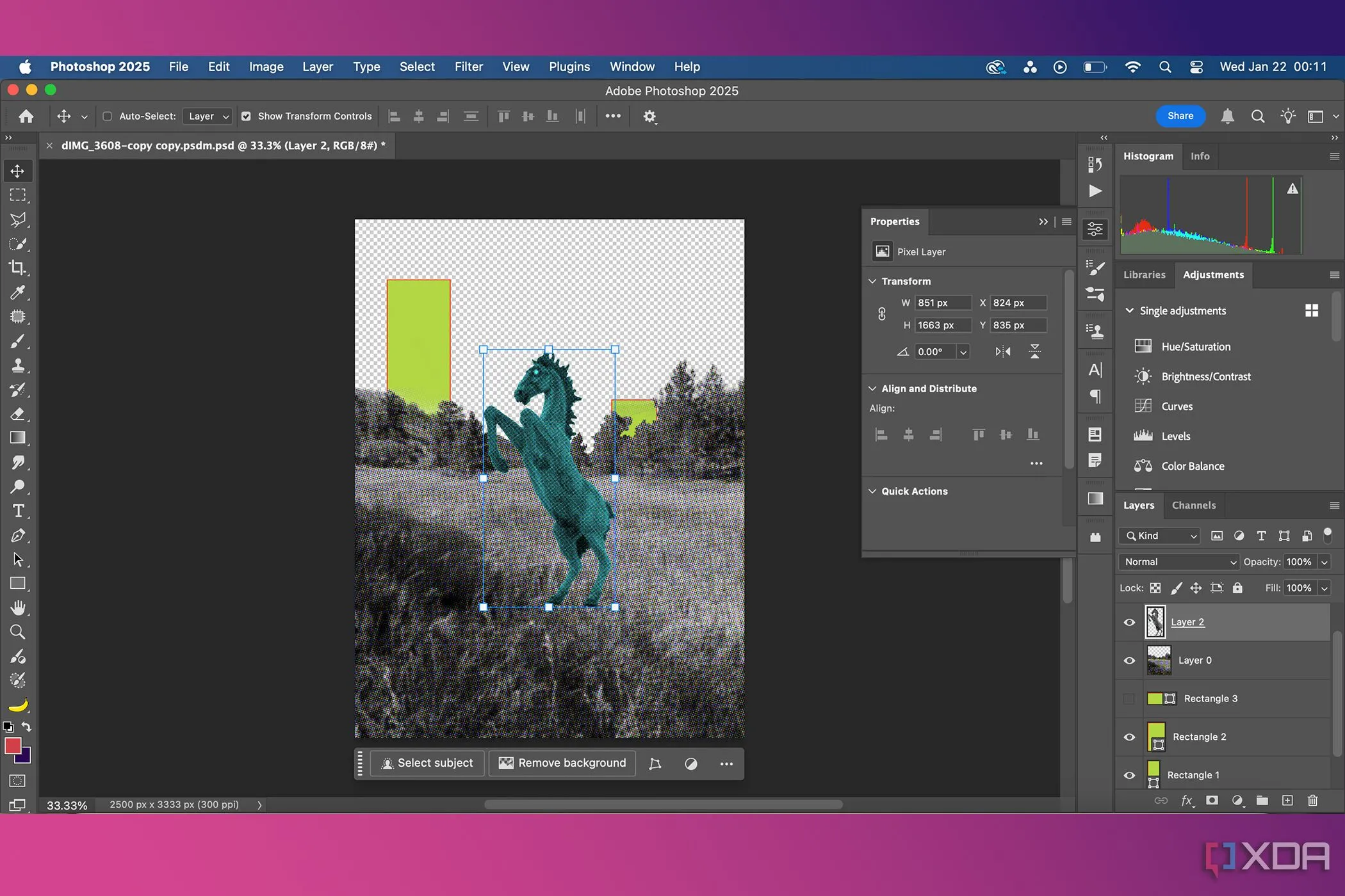 Giao diện Photoshop trên iPad với bảng thuộc tính, thể hiện khả năng truy cập đa nền tảng linh hoạt của Adobe