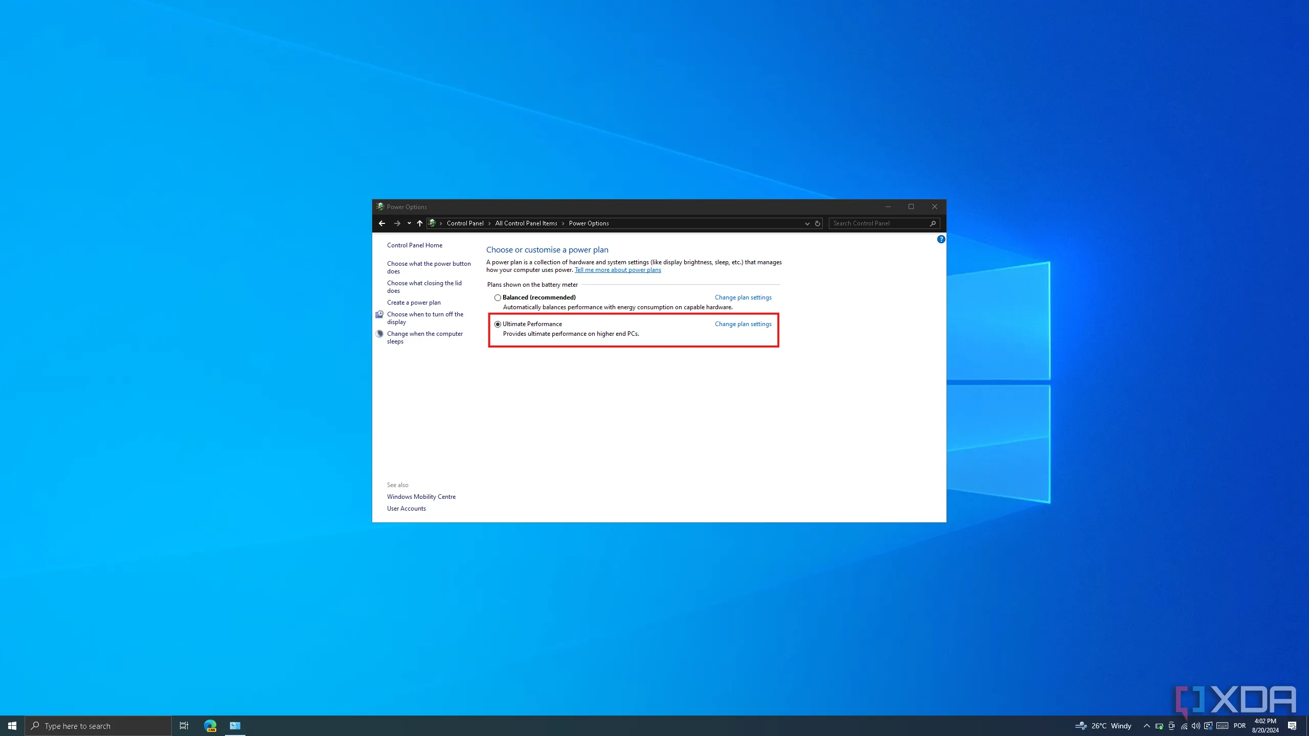 Giao diện Power Options trong Control Panel Windows 10 hiển thị các tùy chọn kế hoạch nguồn điện, với chế độ Ultimate Performance được chọn để cải thiện FPS.