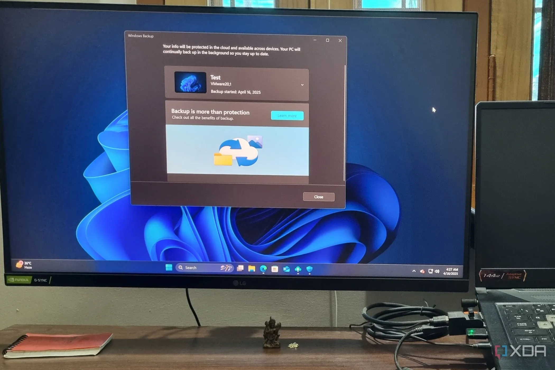 Giao diện ứng dụng Sao lưu của Windows 11 24H2 trên màn hình desktop