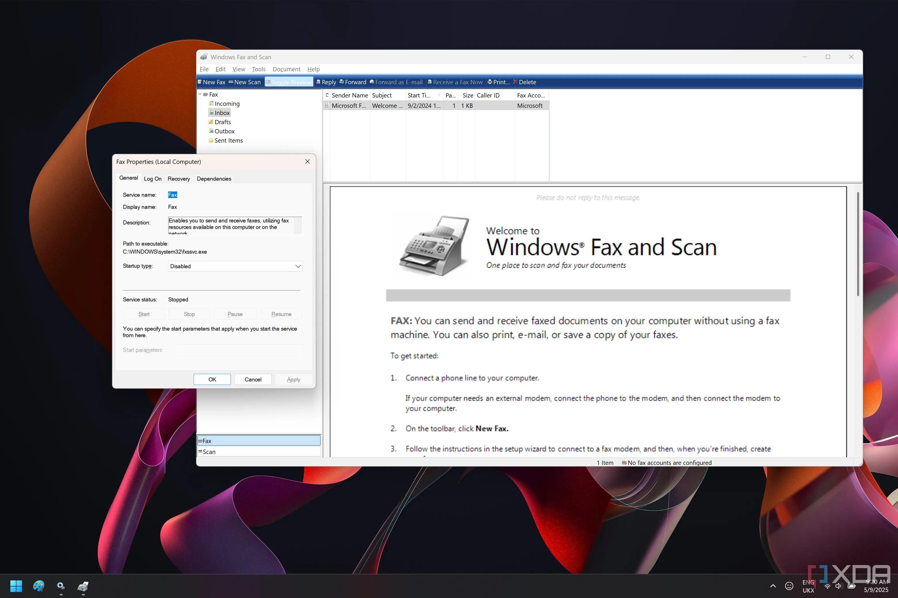 Giao diện Windows 11 hiển thị dịch vụ Fax đang ở trạng thái Disabled (Đã tắt) và ứng dụng Windows Fax and Scan.