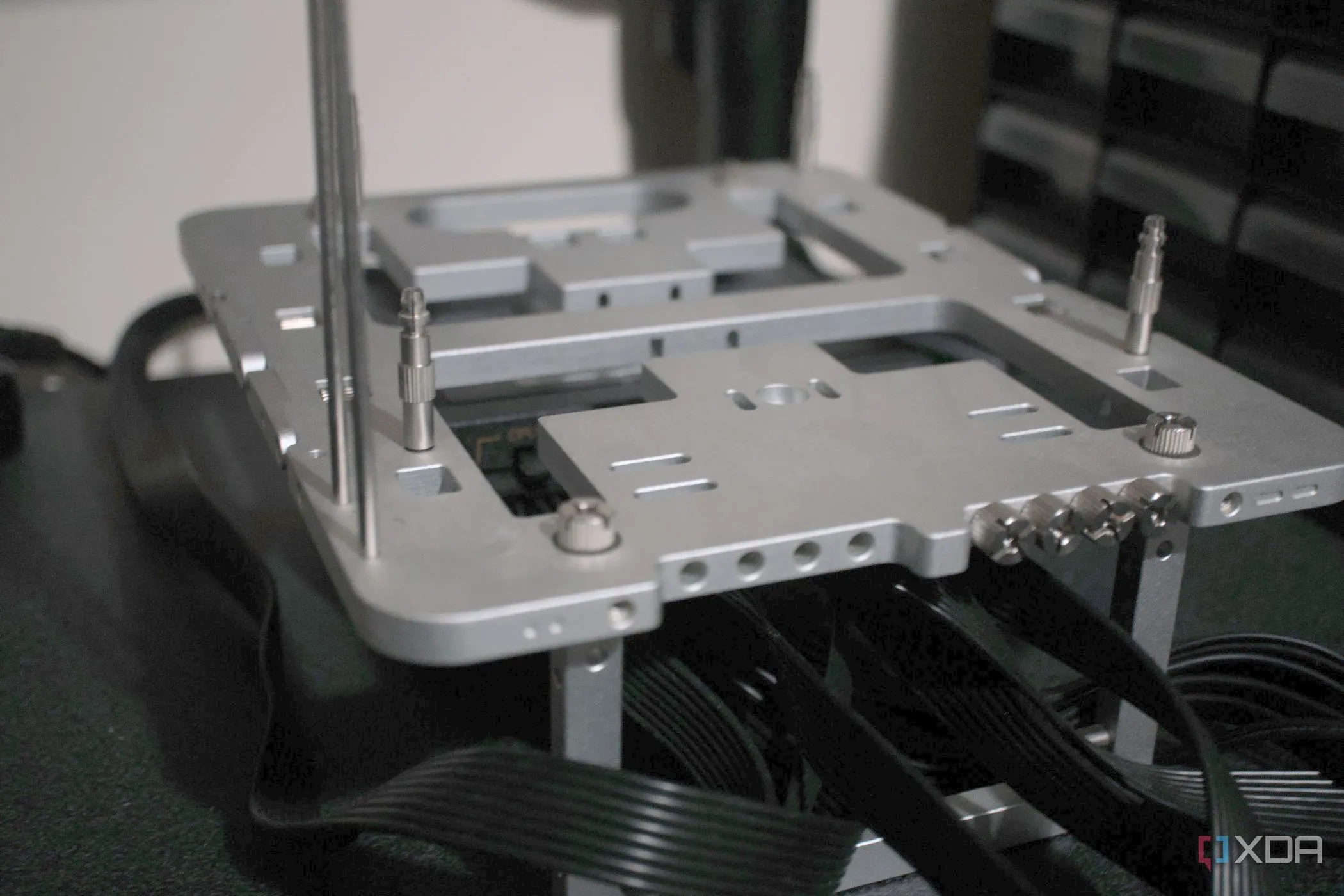 Hình ảnh case PC SFF Streacom với thiết kế mở, tối ưu cho việc di chuyển