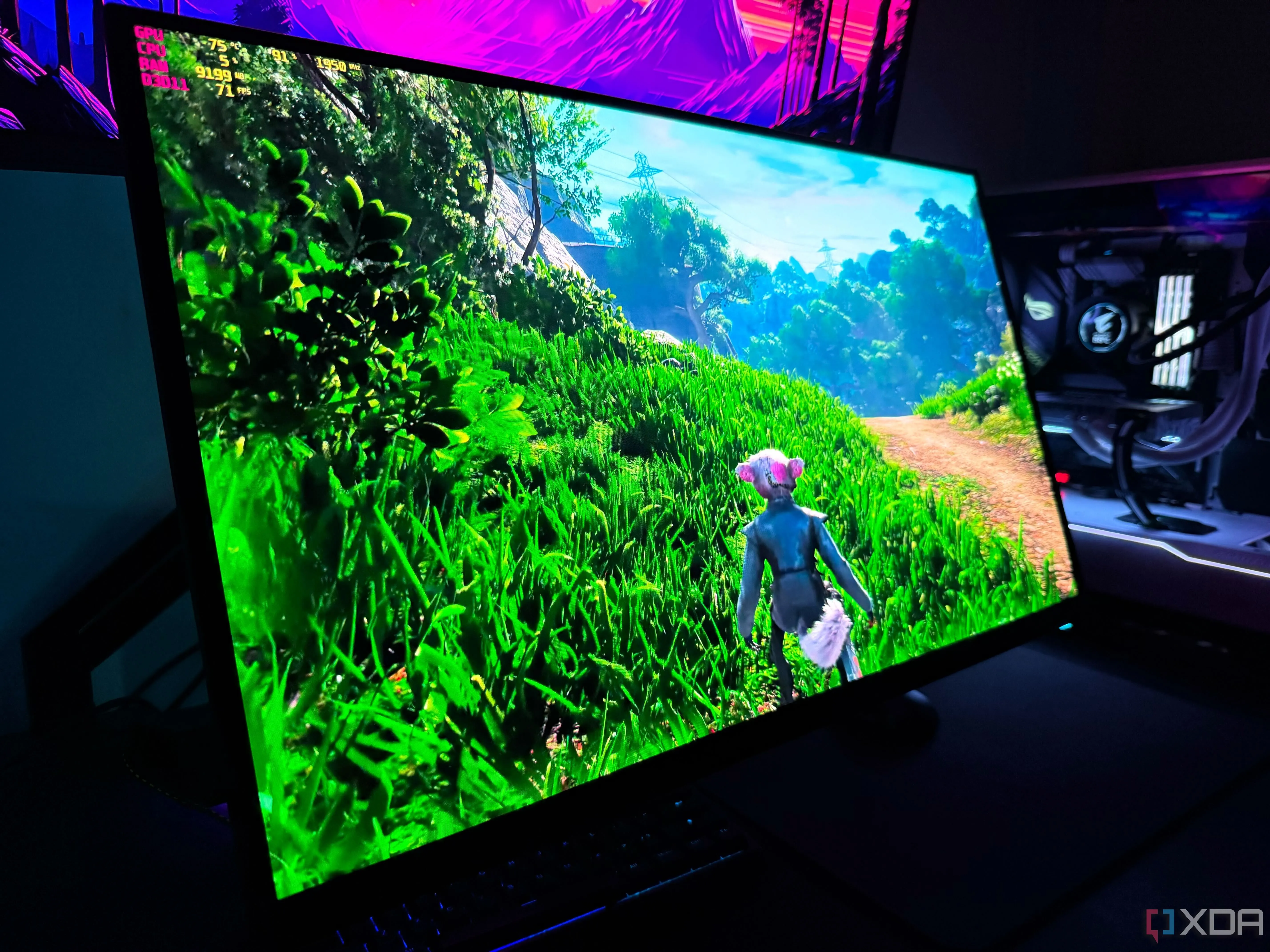 Hình ảnh game Biomutant đang chạy trên màn hình chơi game OLED, minh họa hiệu suất chơi game thực tế của hệ thống PC với RAM DDR5.
