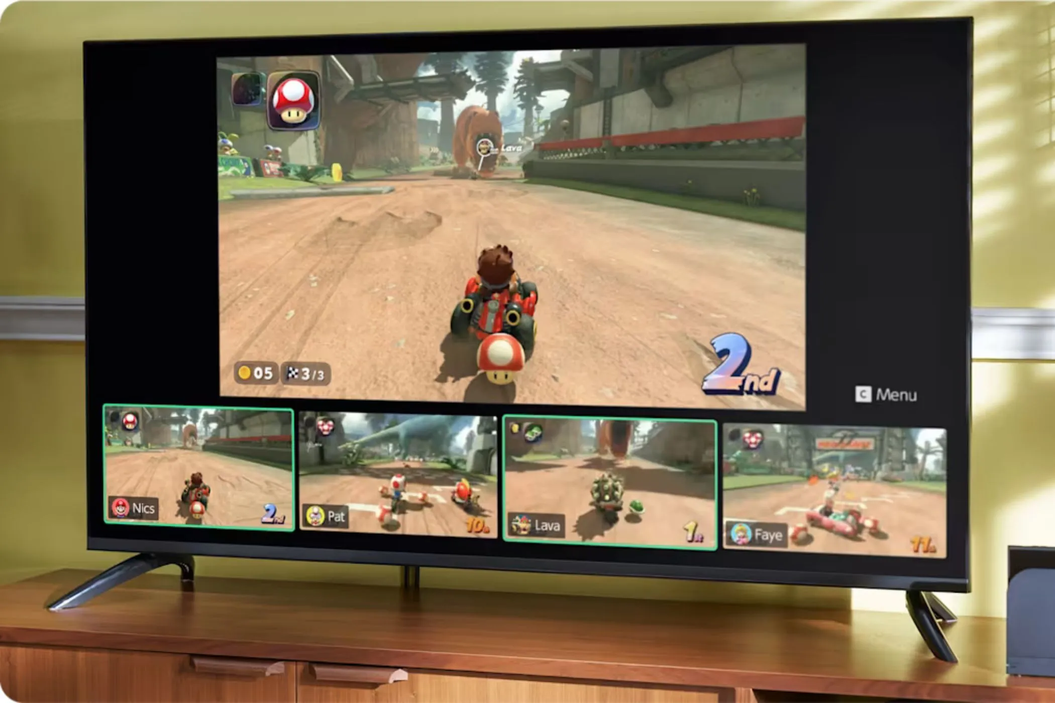 Hình ảnh màn hình Nintendo Switch 2 hiển thị GameChat trong trò Mario Kart