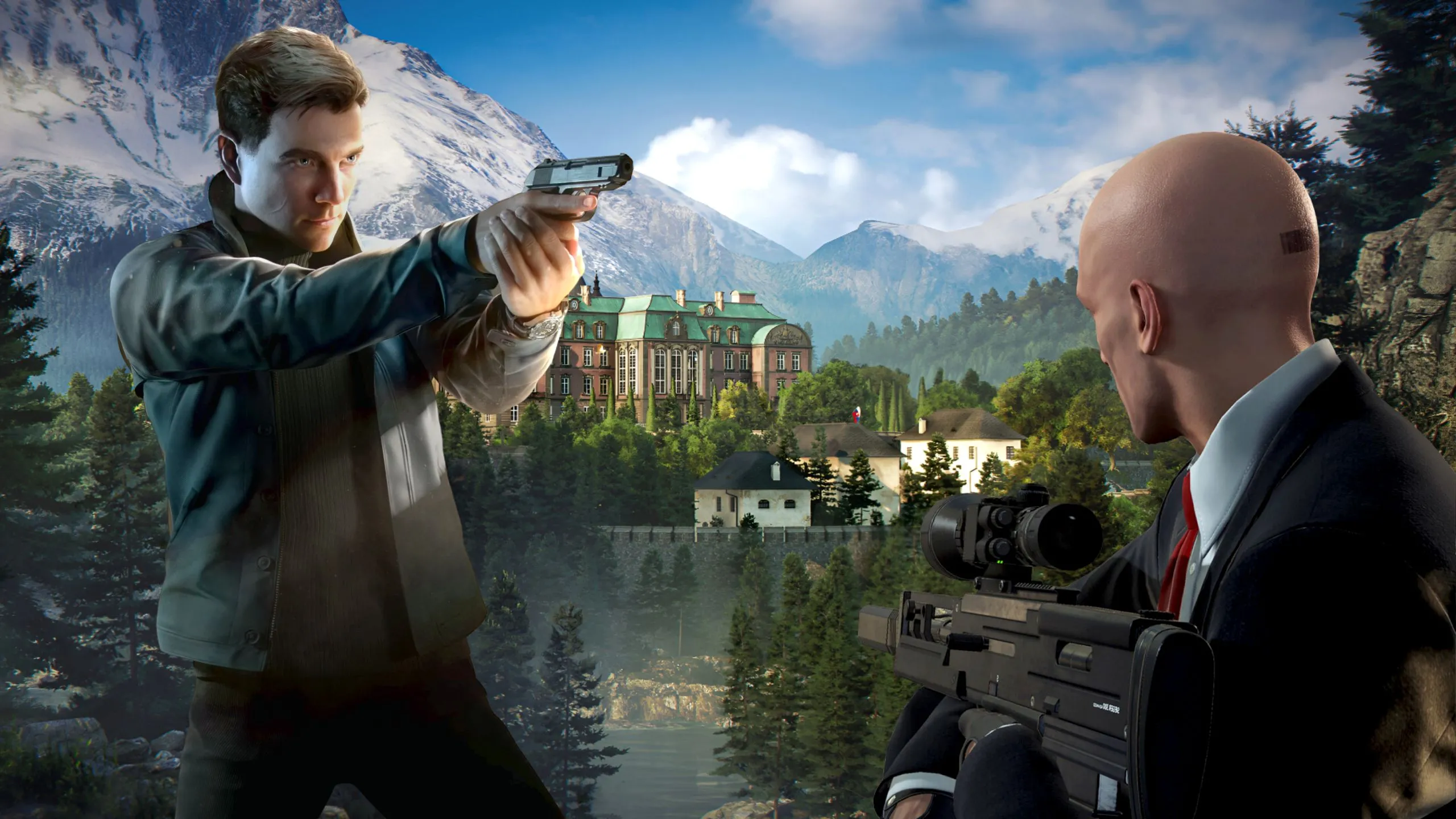 Hình ảnh so sánh James Bond và Agent 47 trên nền cỏ xanh tươi mát dưới ánh nắng.