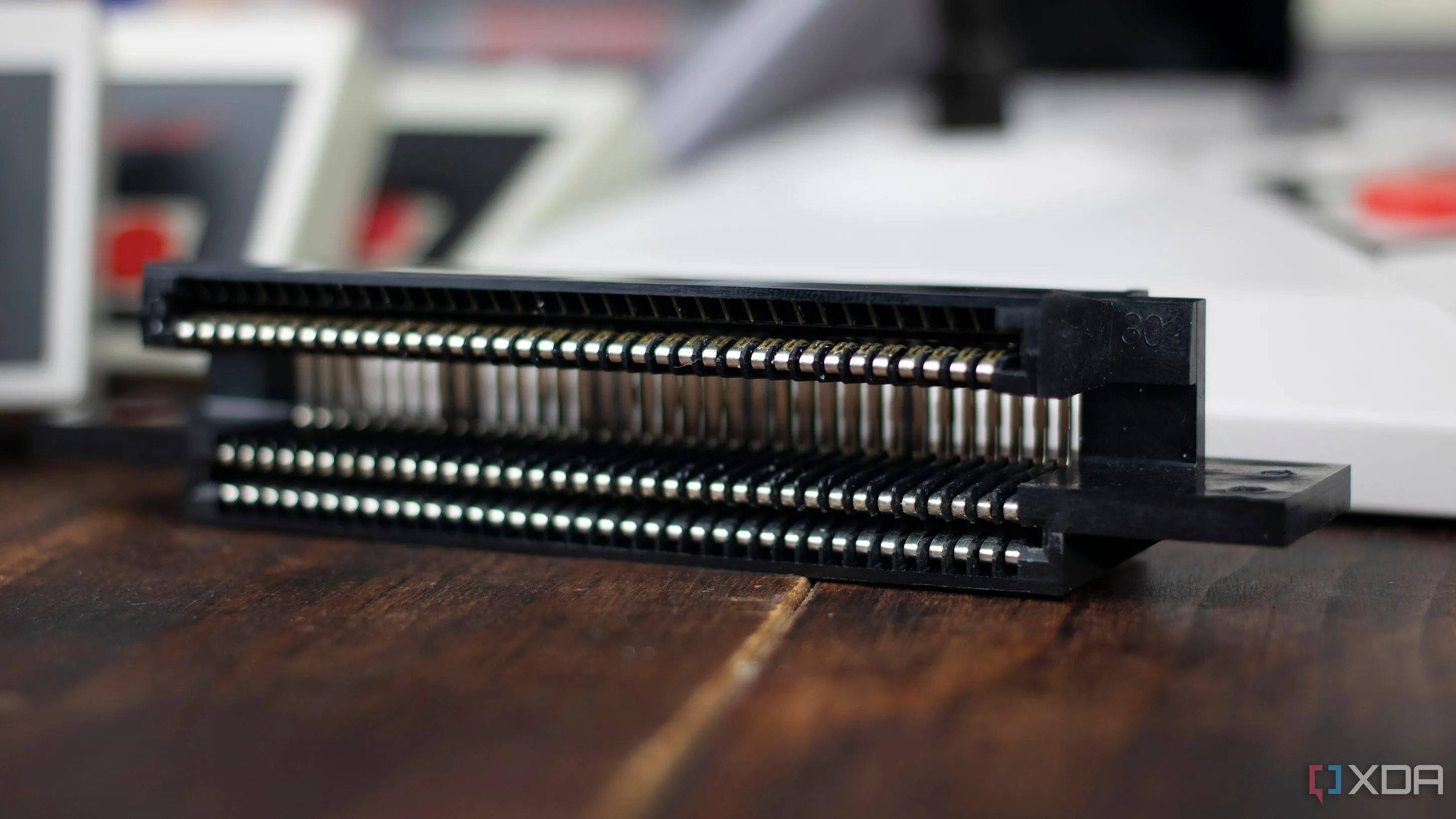 Kết nối Cartridge 72-PIN của Nintendo NES