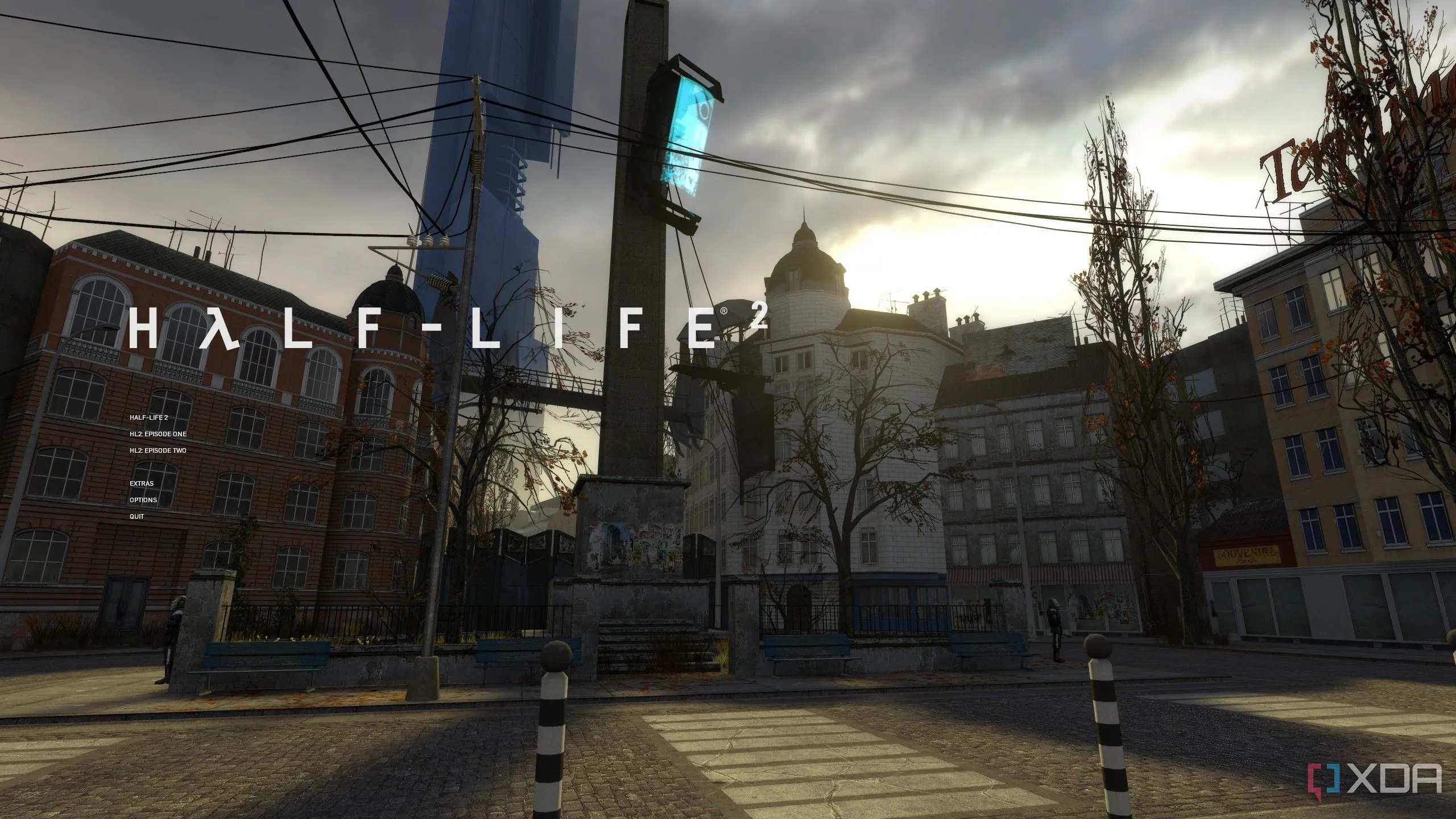 Màn hình khởi động game Half-Life 2, gợi nhớ về series Half-Life kinh điển trong bối cảnh tin đồn HLX và Half-Life 3.