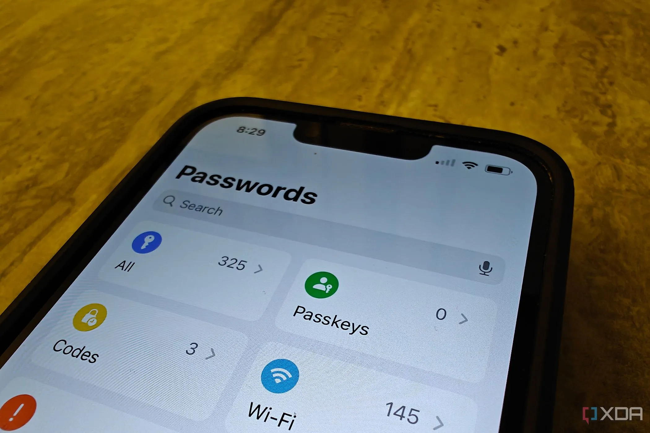 Màn hình ứng dụng Quản lý Mật khẩu của Apple trên iPhone