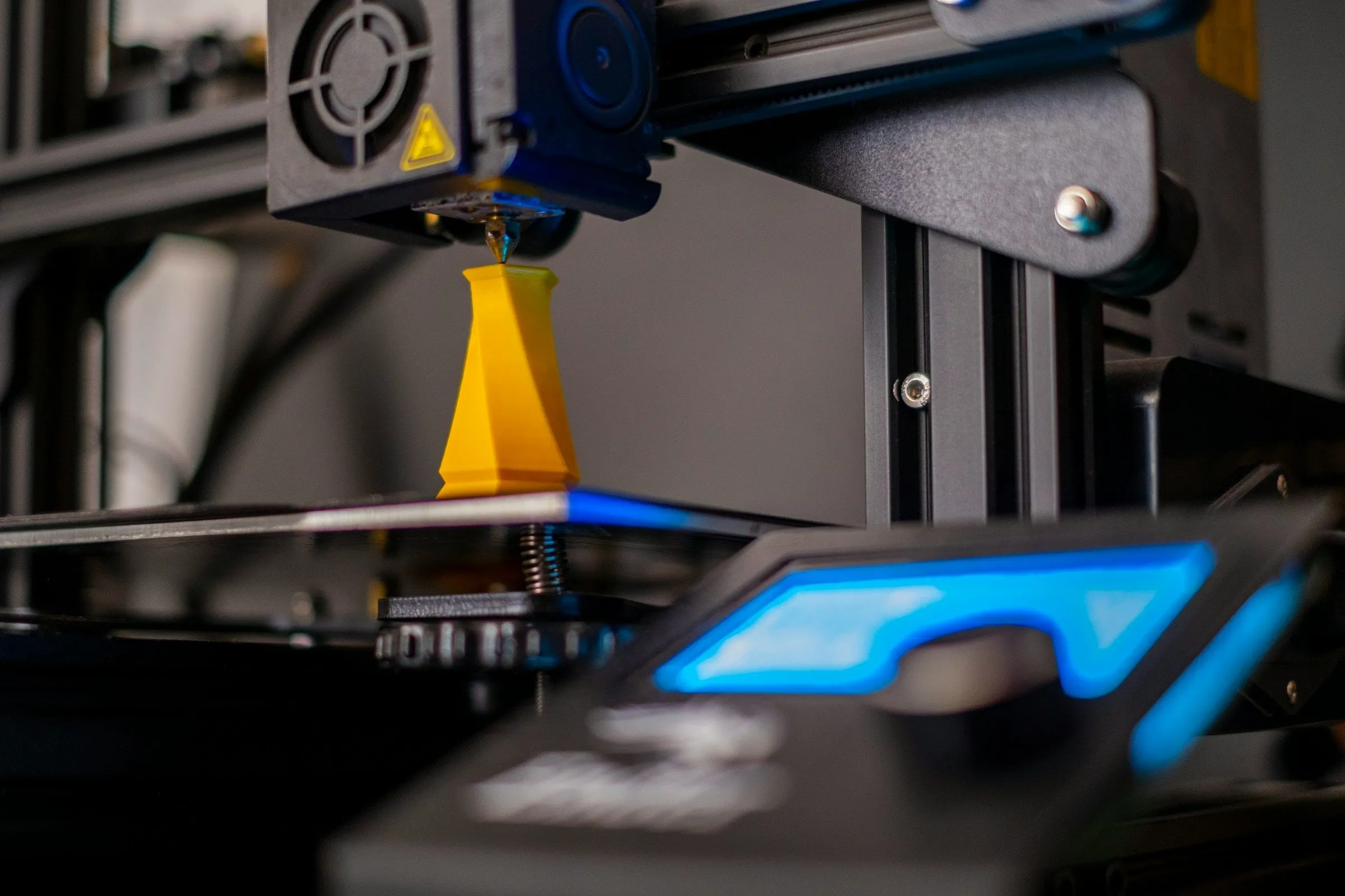 máy in 3D FDM không có vỏ bảo vệ