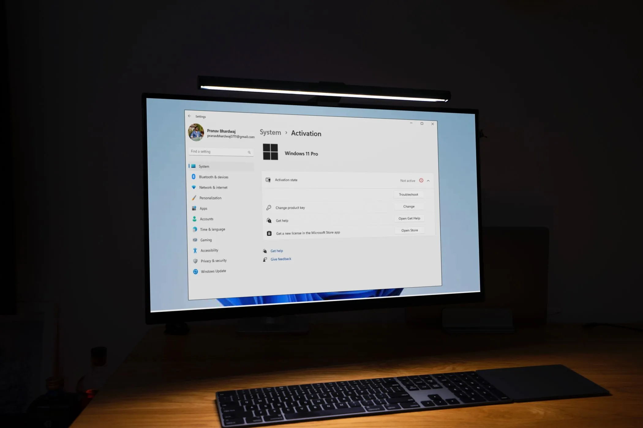 Máy tính bàn chạy Windows 11, nơi tính năng VPN của Microsoft Defender sẽ bị gỡ bỏ