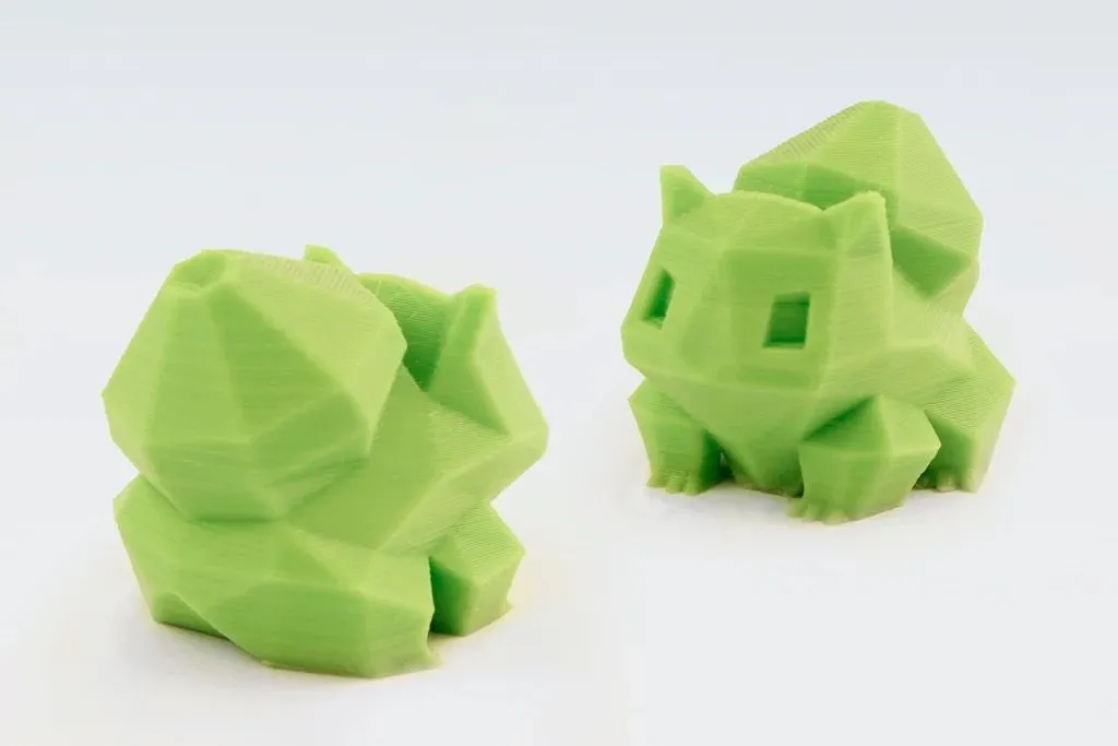 Mô hình Bulbasaur low-poly với các mặt phẳng góc cạnh sắc nét để kiểm tra độ chính xác in 3D