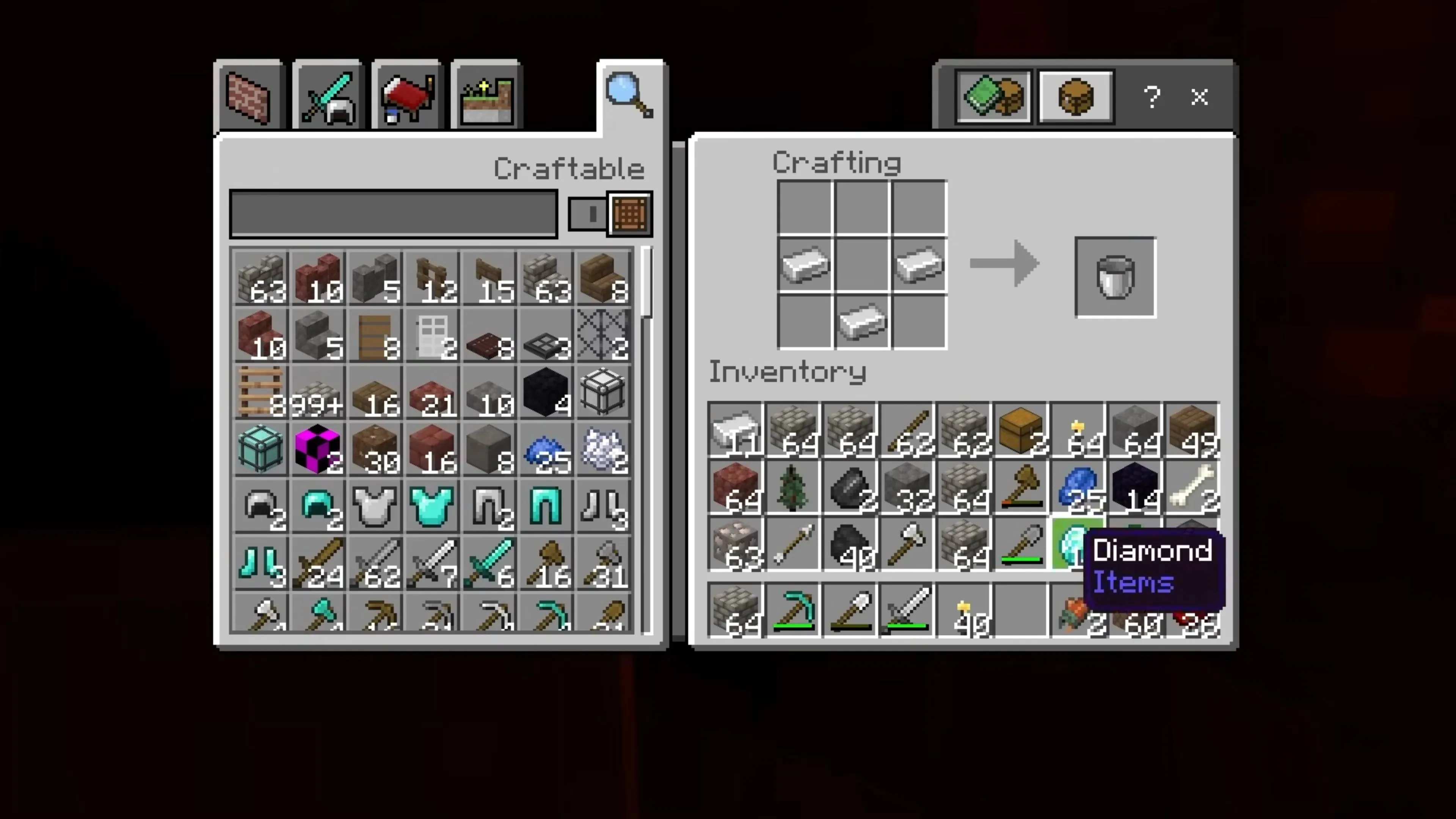 Một cảnh quan rộng lớn trong Minecraft, với núi, cây cối và các công trình được xây dựng, thể hiện quy mô của thế giới game.