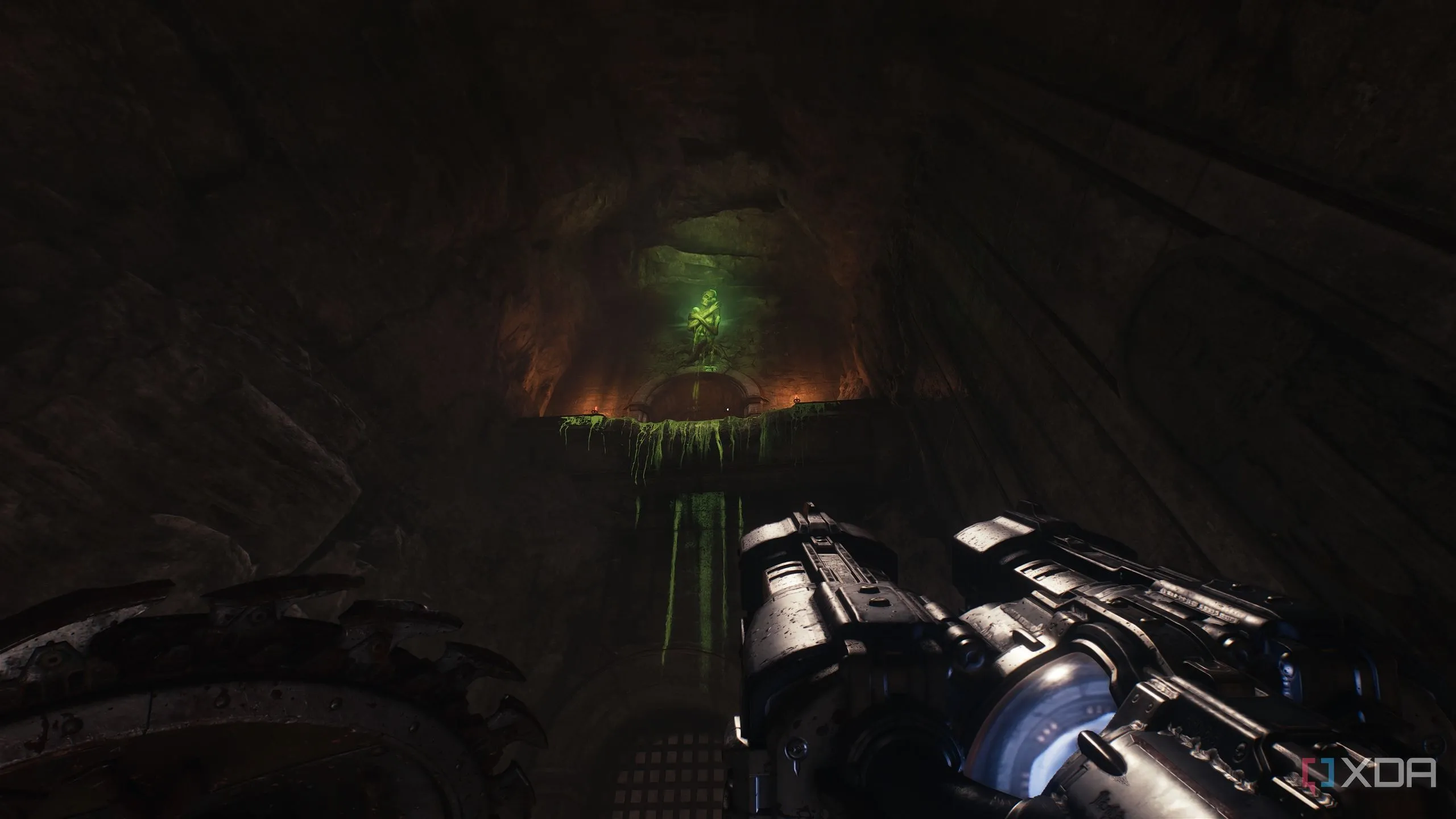 Nút thịt xanh trên tường cao giúp Doom Slayer leo lên kéo cần gạt cuối cùng trong Doom The Dark Ages