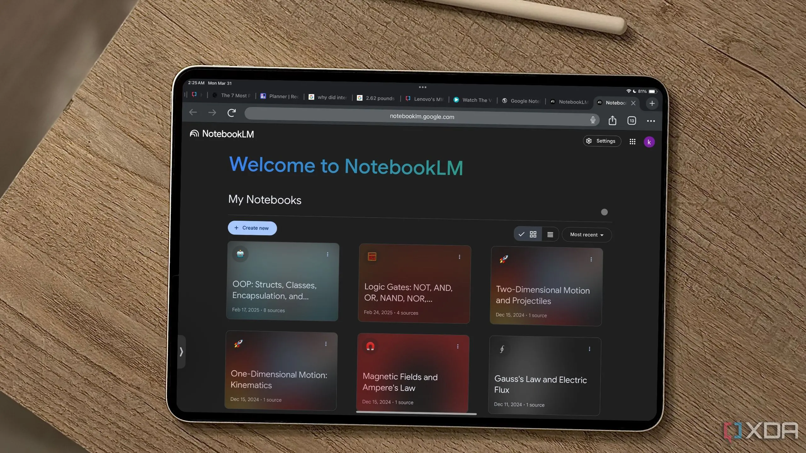 Trang chào mừng NotebookLM trên màn hình iPad