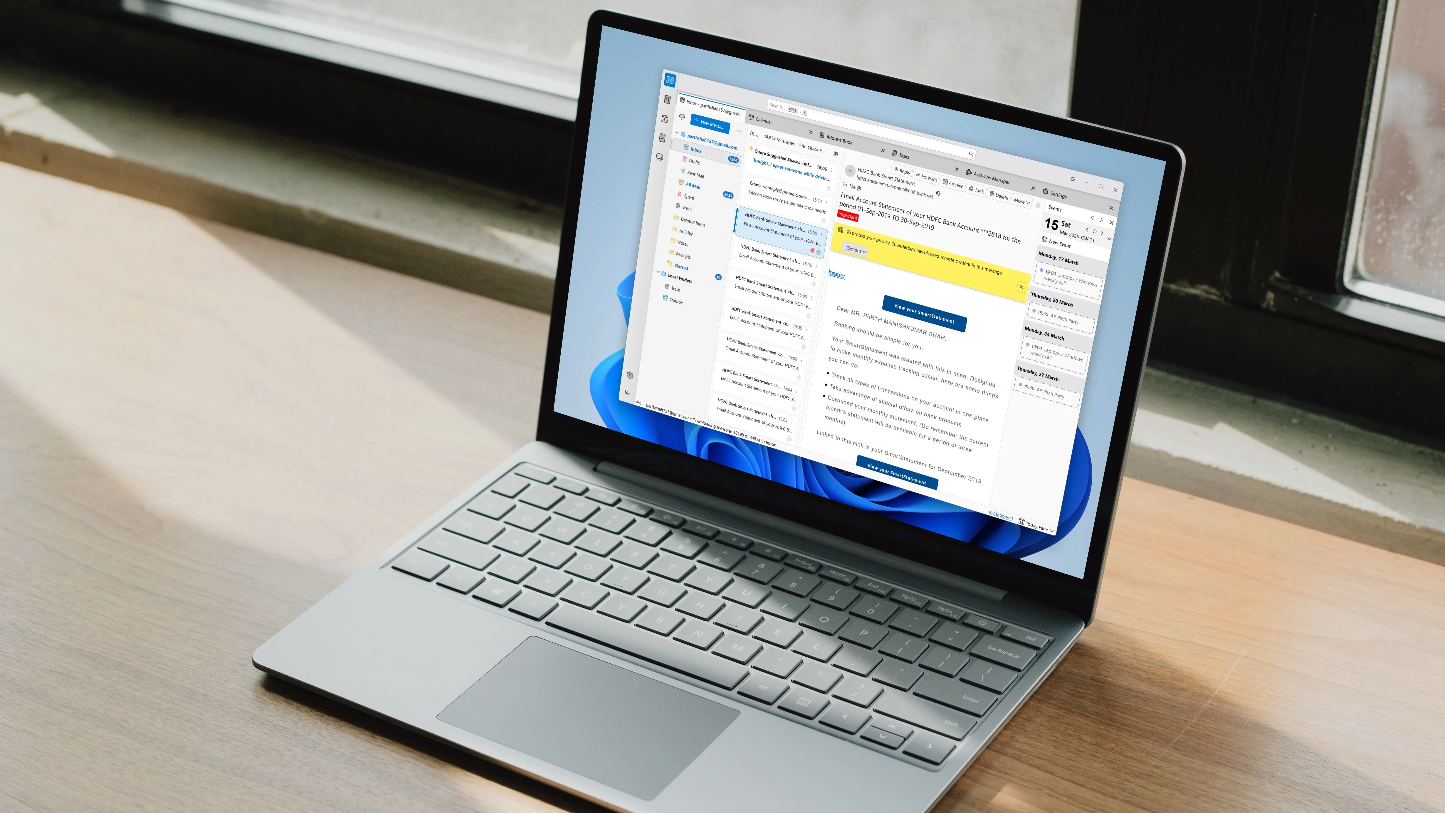 Tùy biến giao diện Mozilla Thunderbird trên Windows, thể hiện khả năng cá nhân hóa ứng dụng email